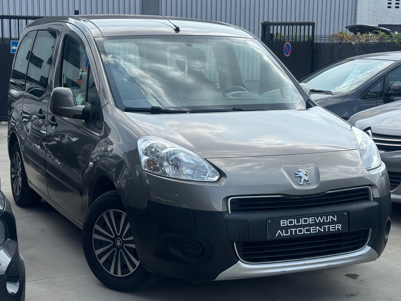 Peugeot Partner Partner Tepee 1.6i Confort — photo 3