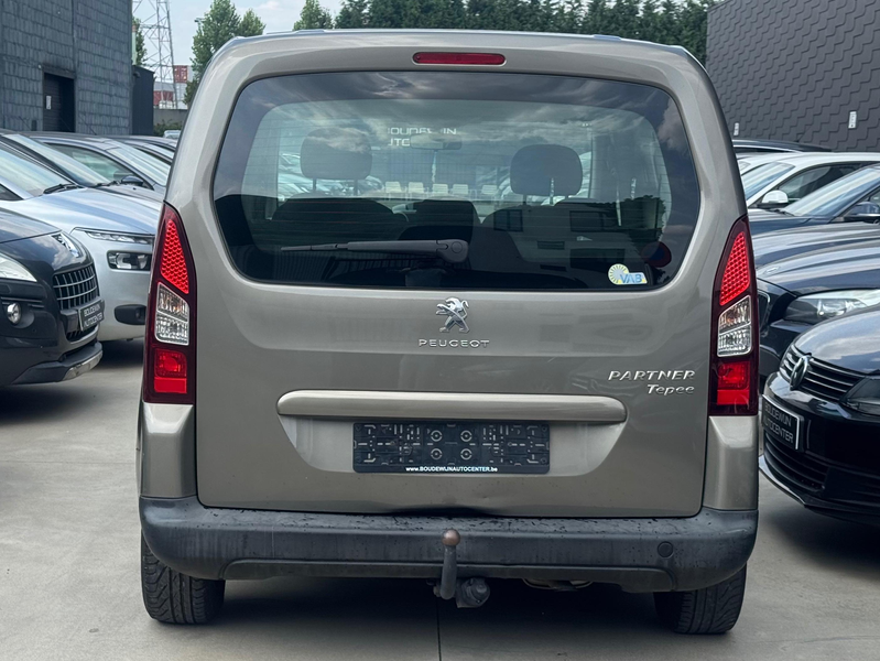 Peugeot Partner Partner Tepee 1.6i Confort — photo 4
