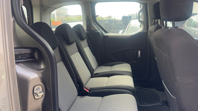 Peugeot Partner Partner Tepee 1.6i Confort — photo 14