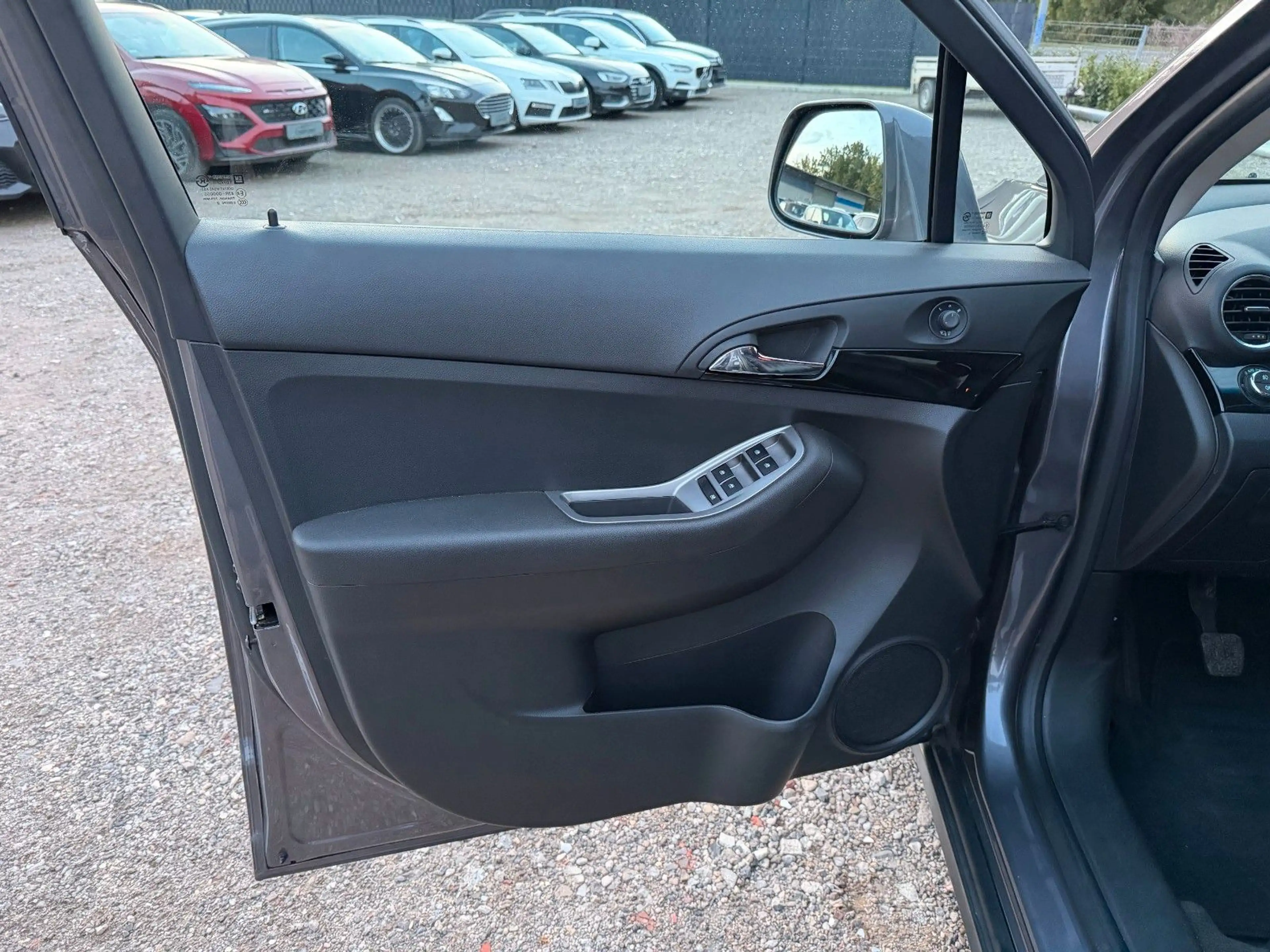 Chevrolet Orlando 1.4T LTZ Navi Kamera AHK Klimaautomatik — photo 10