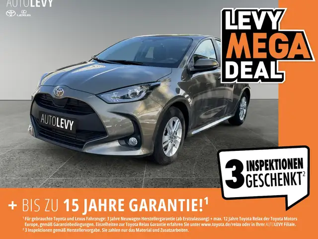 Toyota Yaris 1.5 Comfort *CARPLAY&AA*