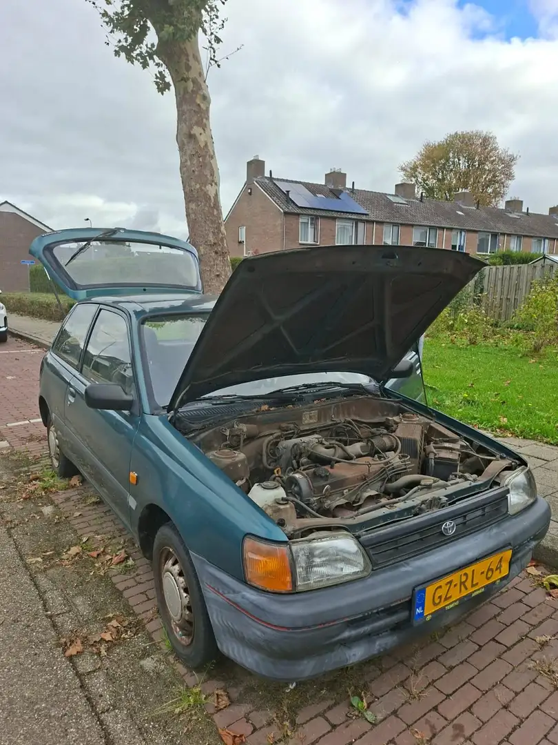 Toyota Starlet Starlet 1.3i Verde - 1