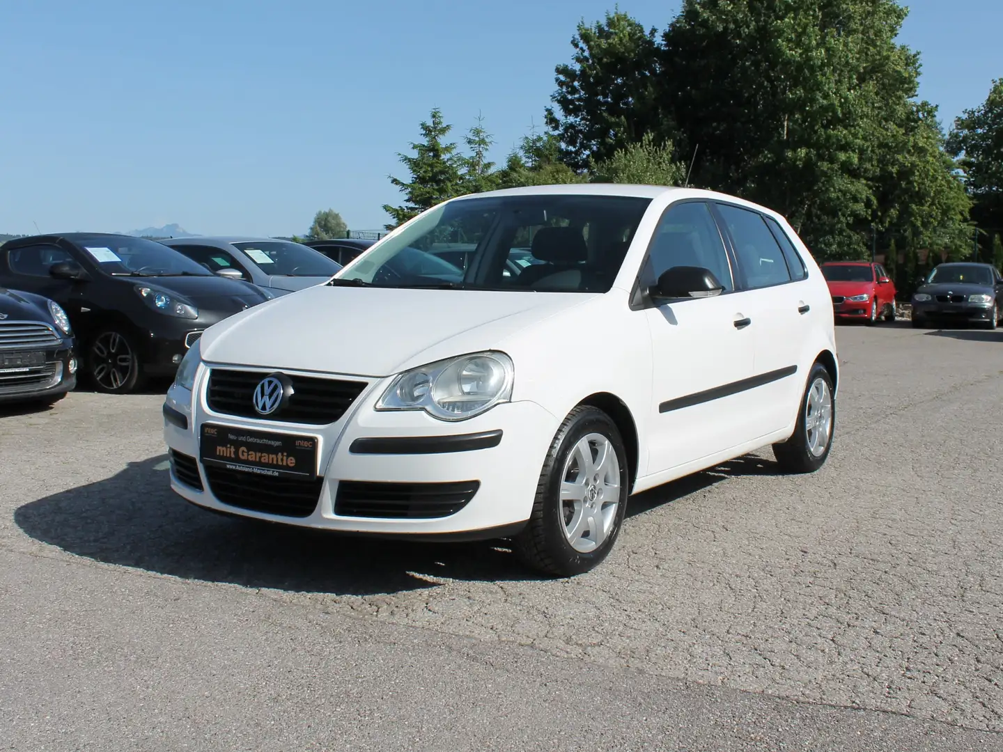 Volkswagen Polo 1,4 80 PS KLIMA 5-TÜRIG AUTOMATIC Weiß - 1