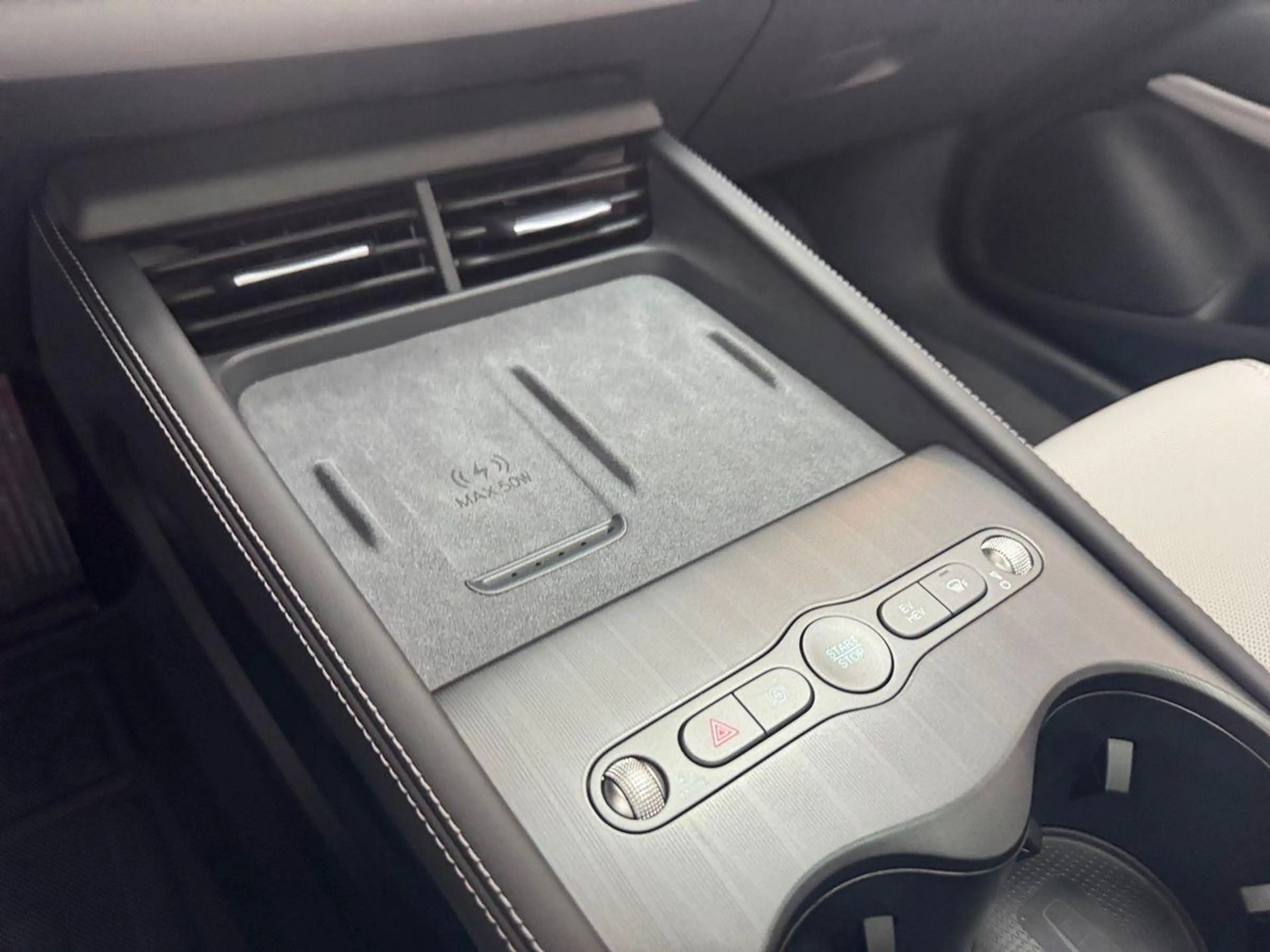 BYD Seal 6 Touring 1.5 PHEV DM-i 156 kW Comfort — photo 15