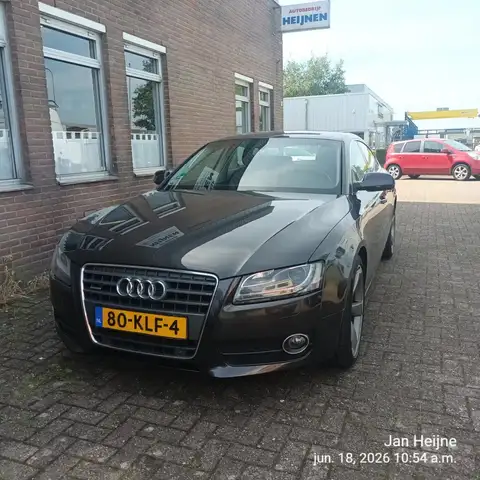 Audi -
