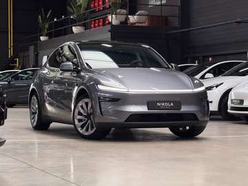 LONG RANGE AWD JUNIPER - ENHANCED AUTOPILOT