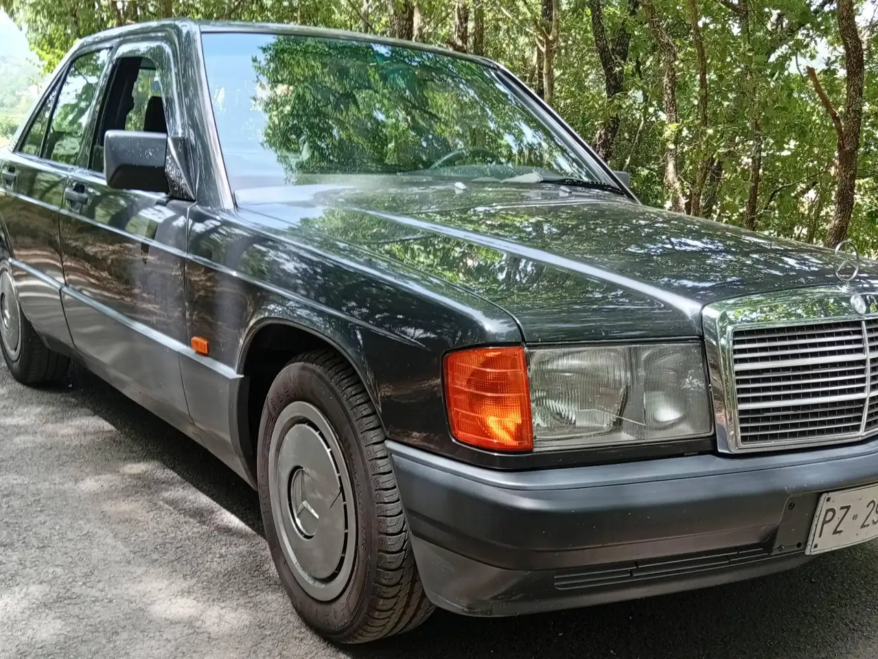 Mercedes-Benz 190 2.0 E 122cv, foto 2