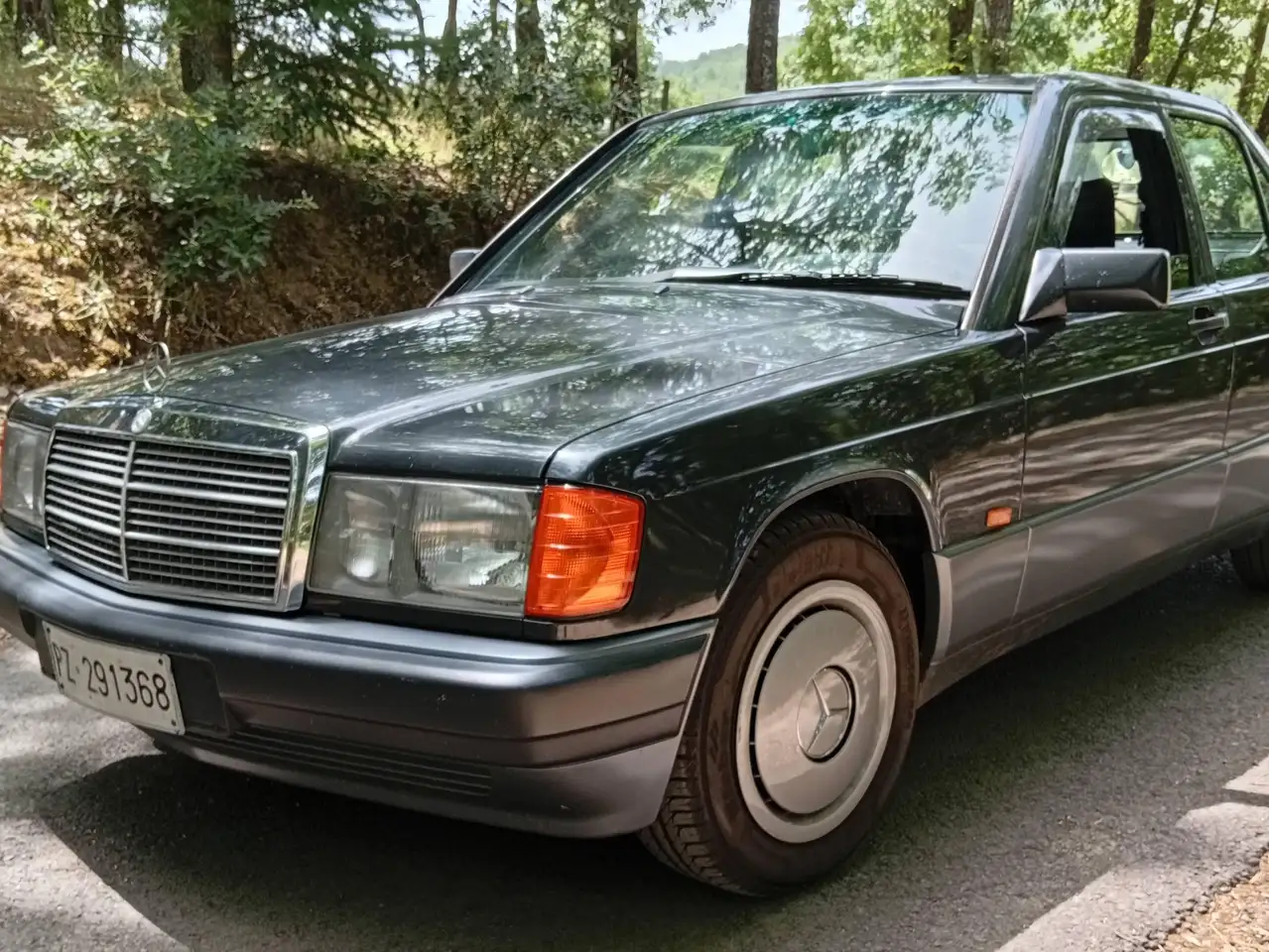 Mercedes-Benz 190 2.0 E 122cv, foto 3