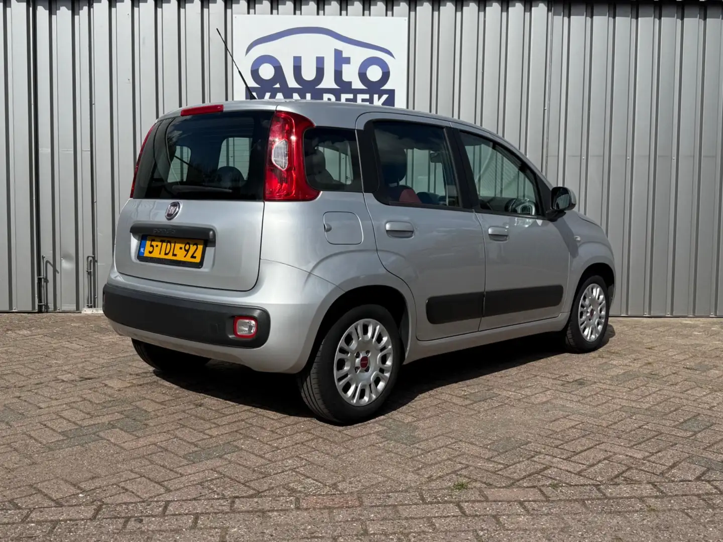 Fiat Panda 0.9 TwinAir Edizione Cool|Airco Grau - 2
