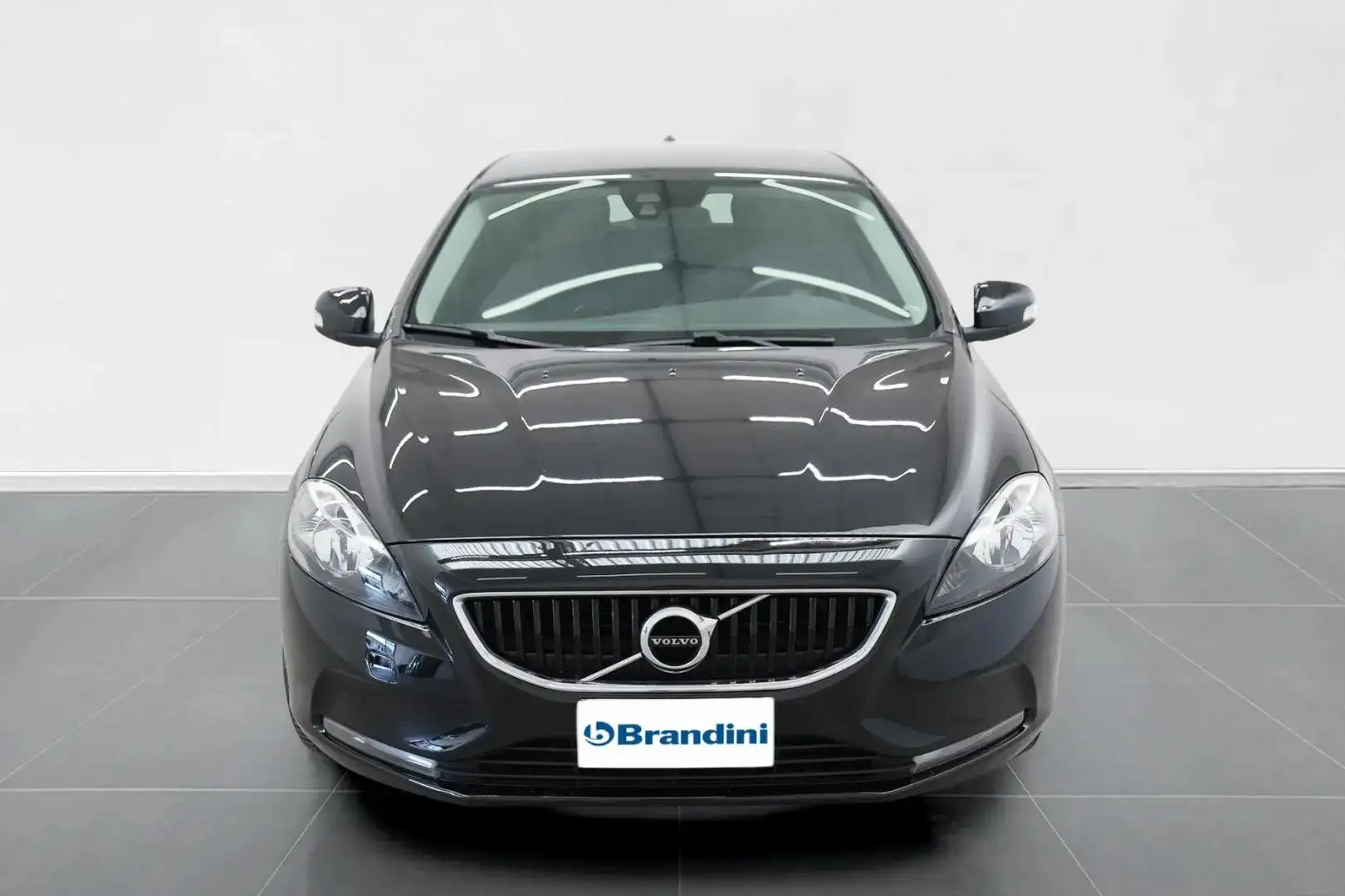 Volvo V40 2.0 D2 Business Nero - 2