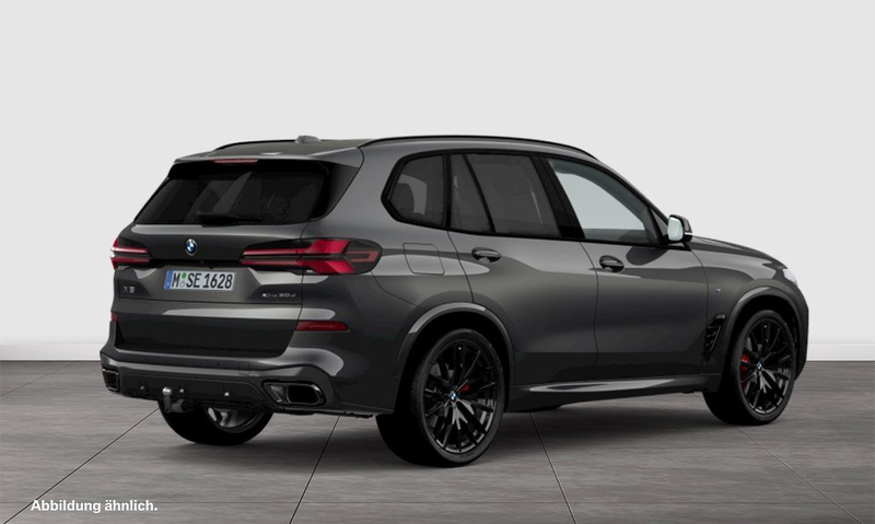 BMW X5 xDrive30d — photo 2
