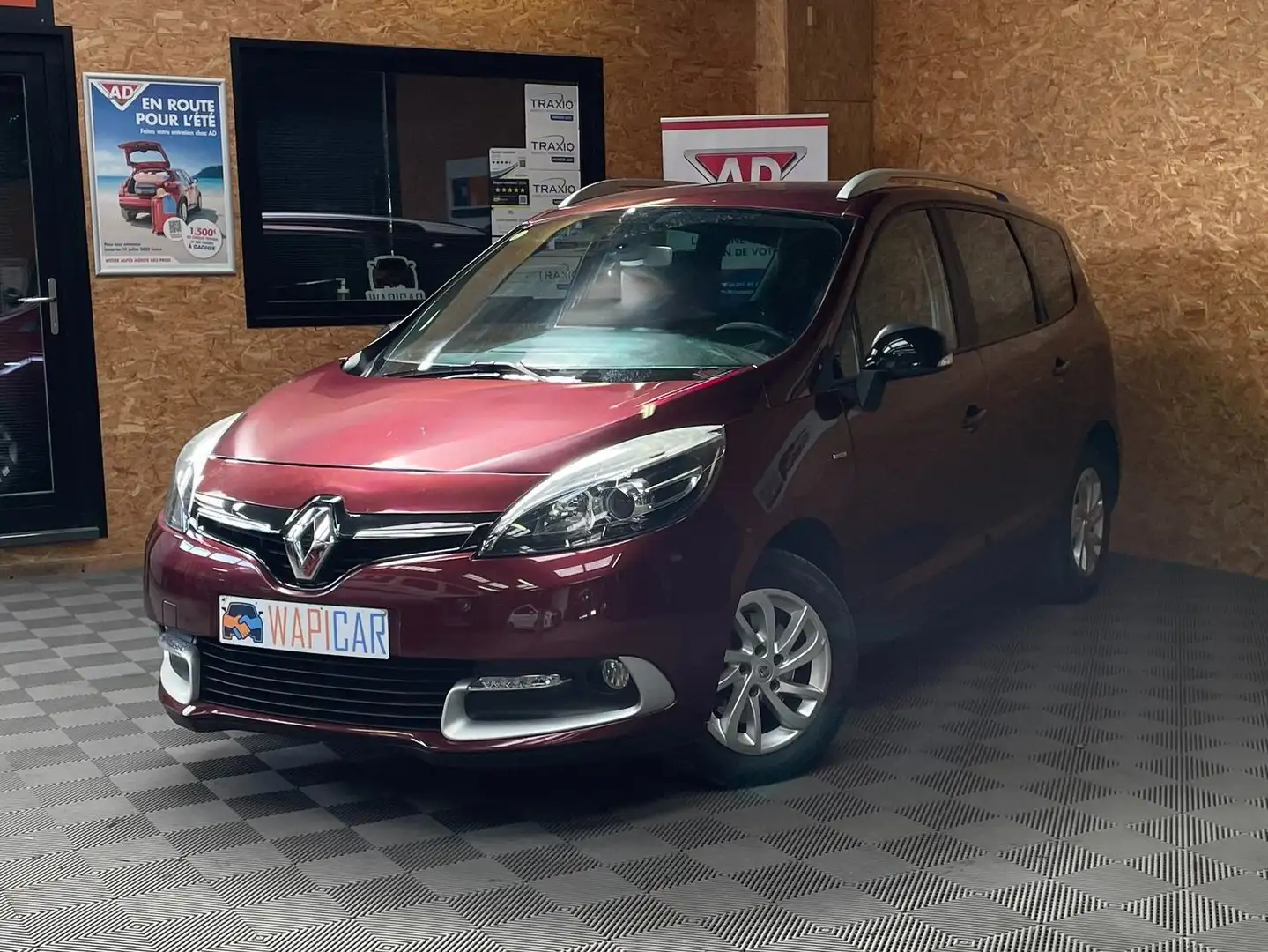 Renault Grand Scenic Grand Scénic 1.5 dCi *7 PLACES* Energy Limited Rouge - 2