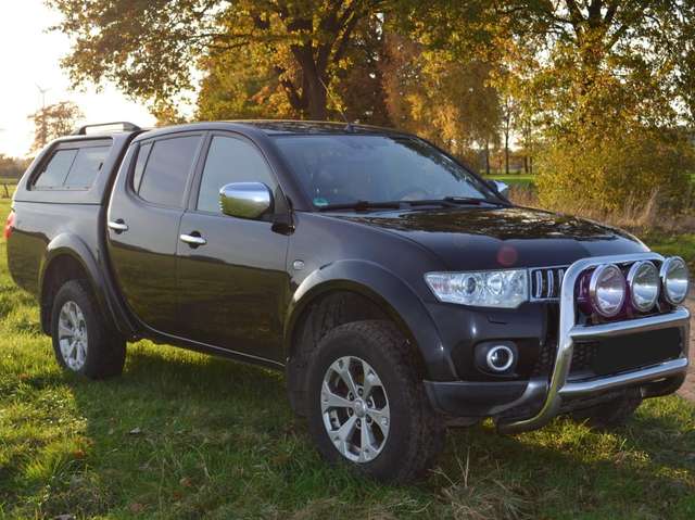 Mitsubishi L200 L200 Pick Up 4x4 Autm. Intense Double Cab