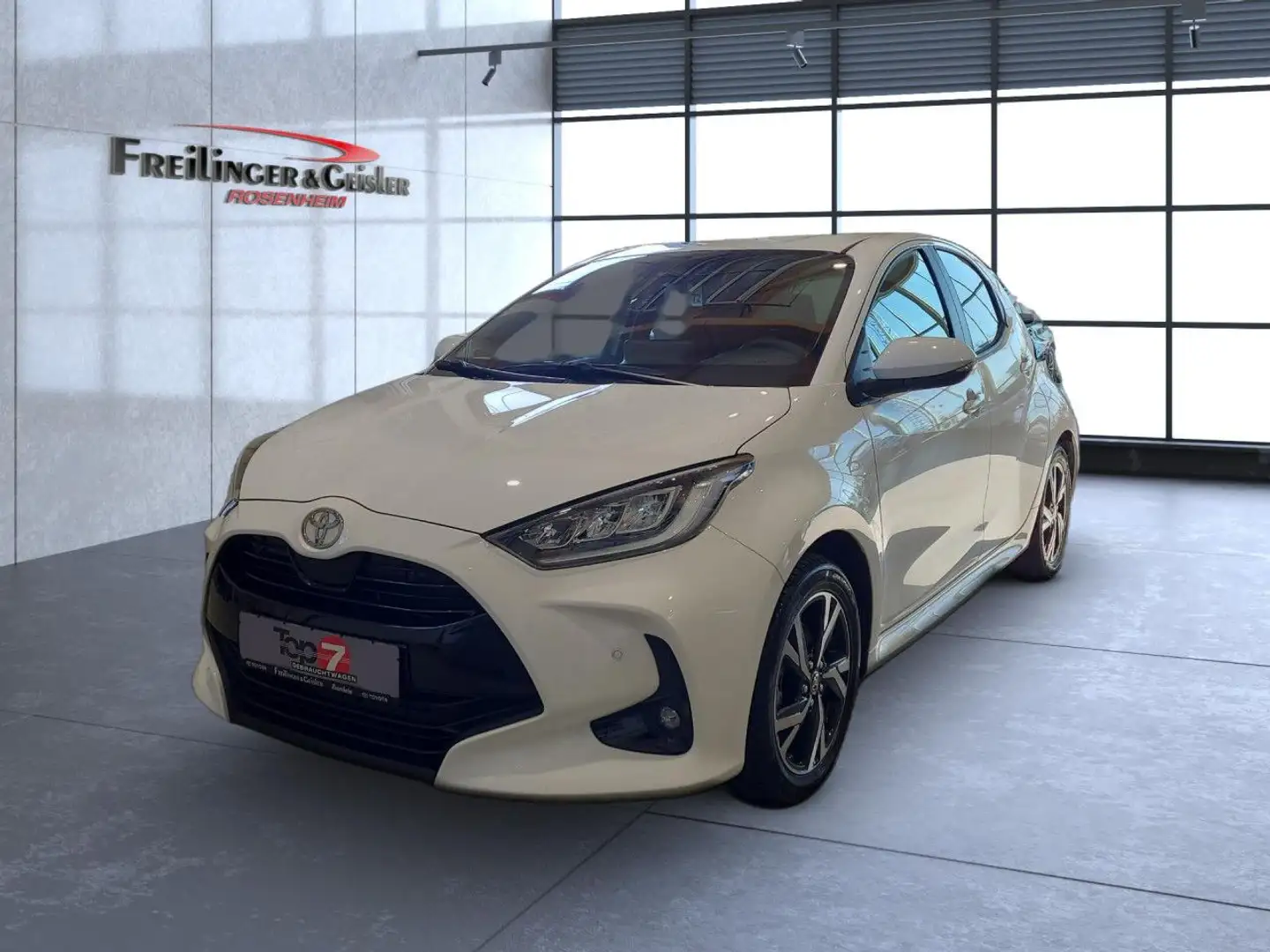 Toyota Yaris Hybrid Team Deutschland UPE 29290 !!! LED Blanco - 2