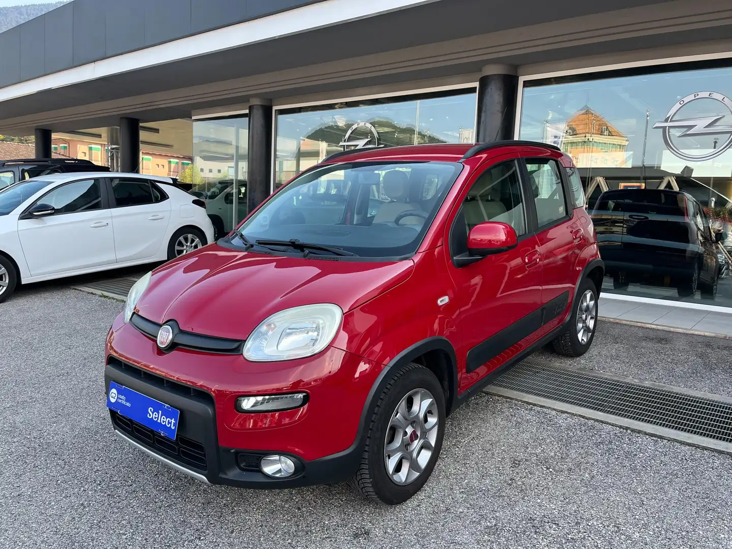 Fiat Panda 1.3 mjt 16v Trekking 75cv Rosso - 1
