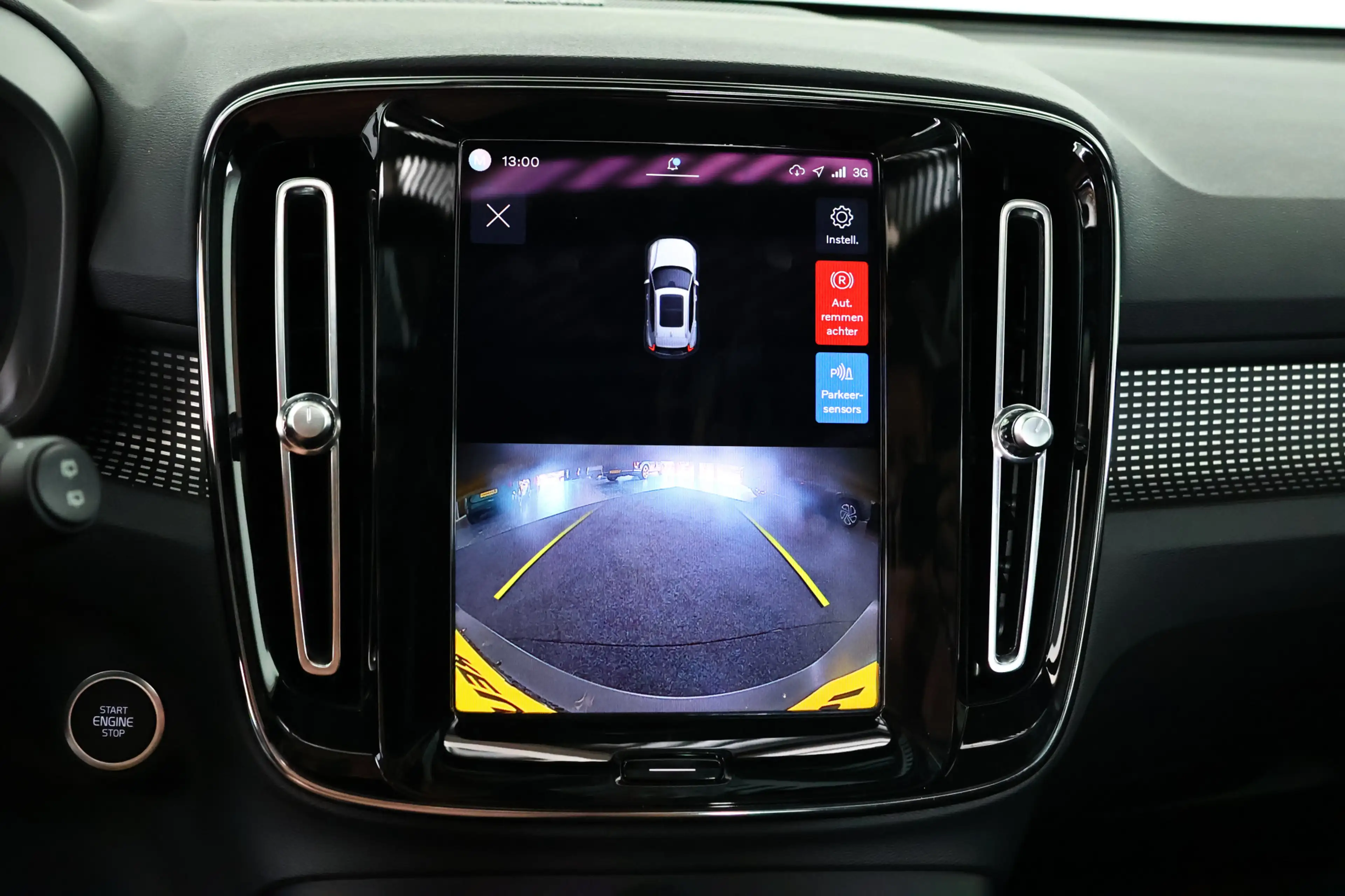 Volvo XC40 2.0 B4 AWD Ultimate Dark Pano / ACC / Harman Kardo — photo 26
