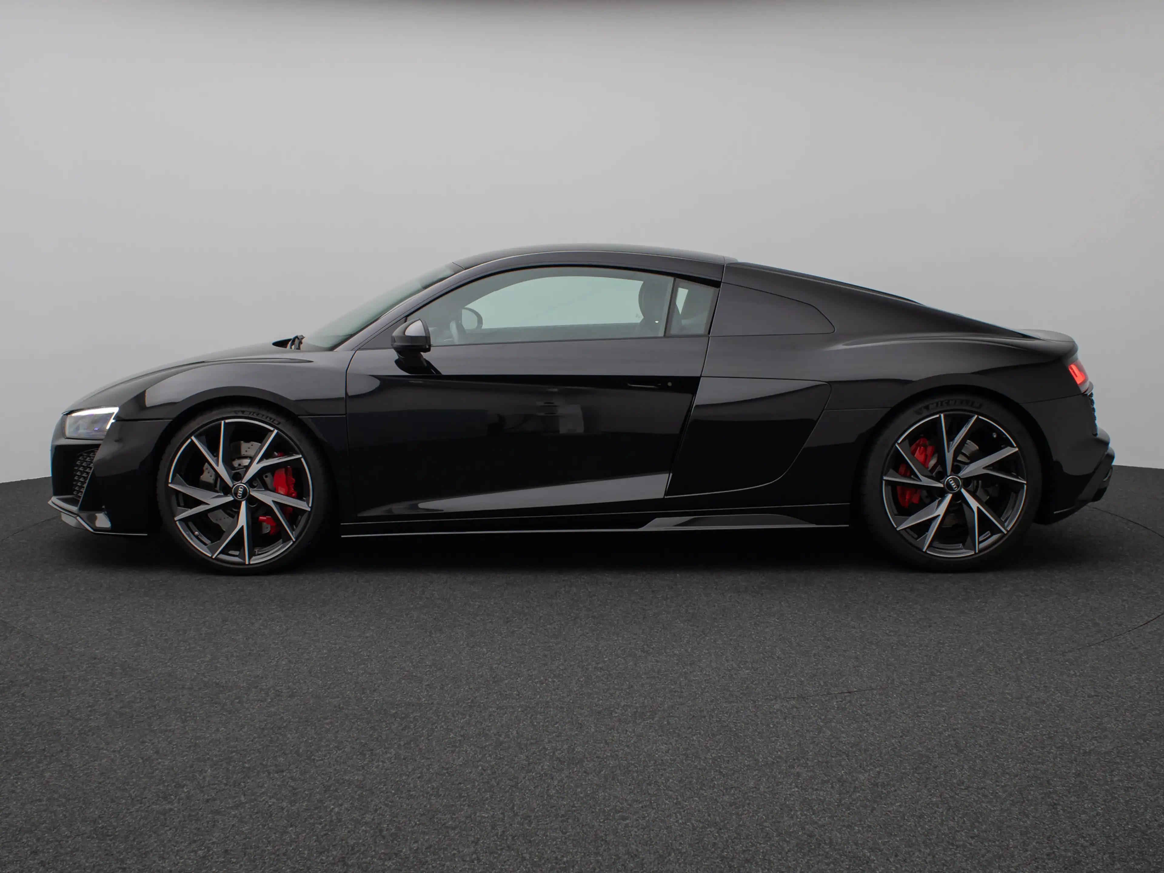 Audi R8 Coupe 5.2 FSI quattro B&O ASG V3+ Capristo — photo 11