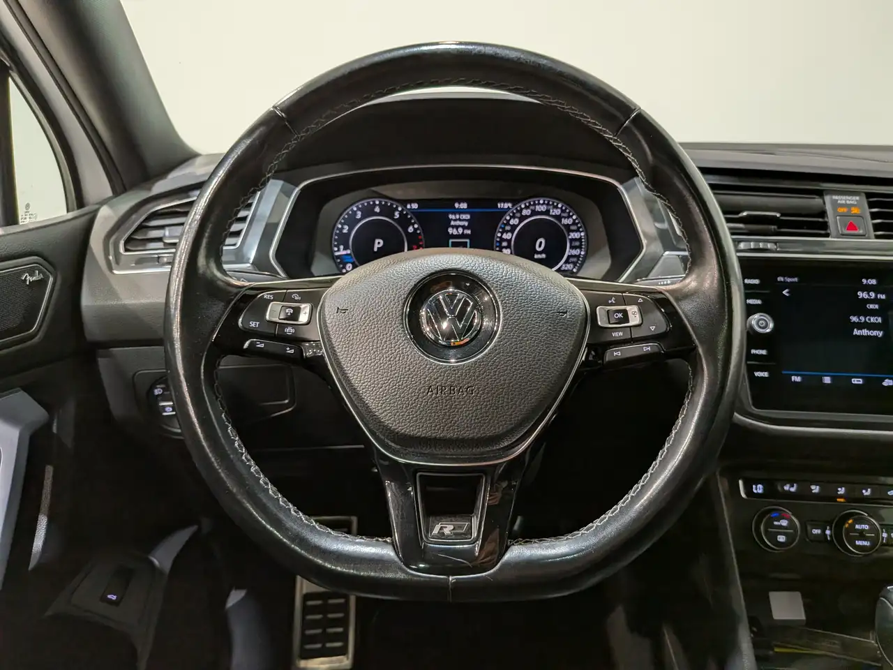 Volkswagen Tiguan снимка Volkswagen Tiguan