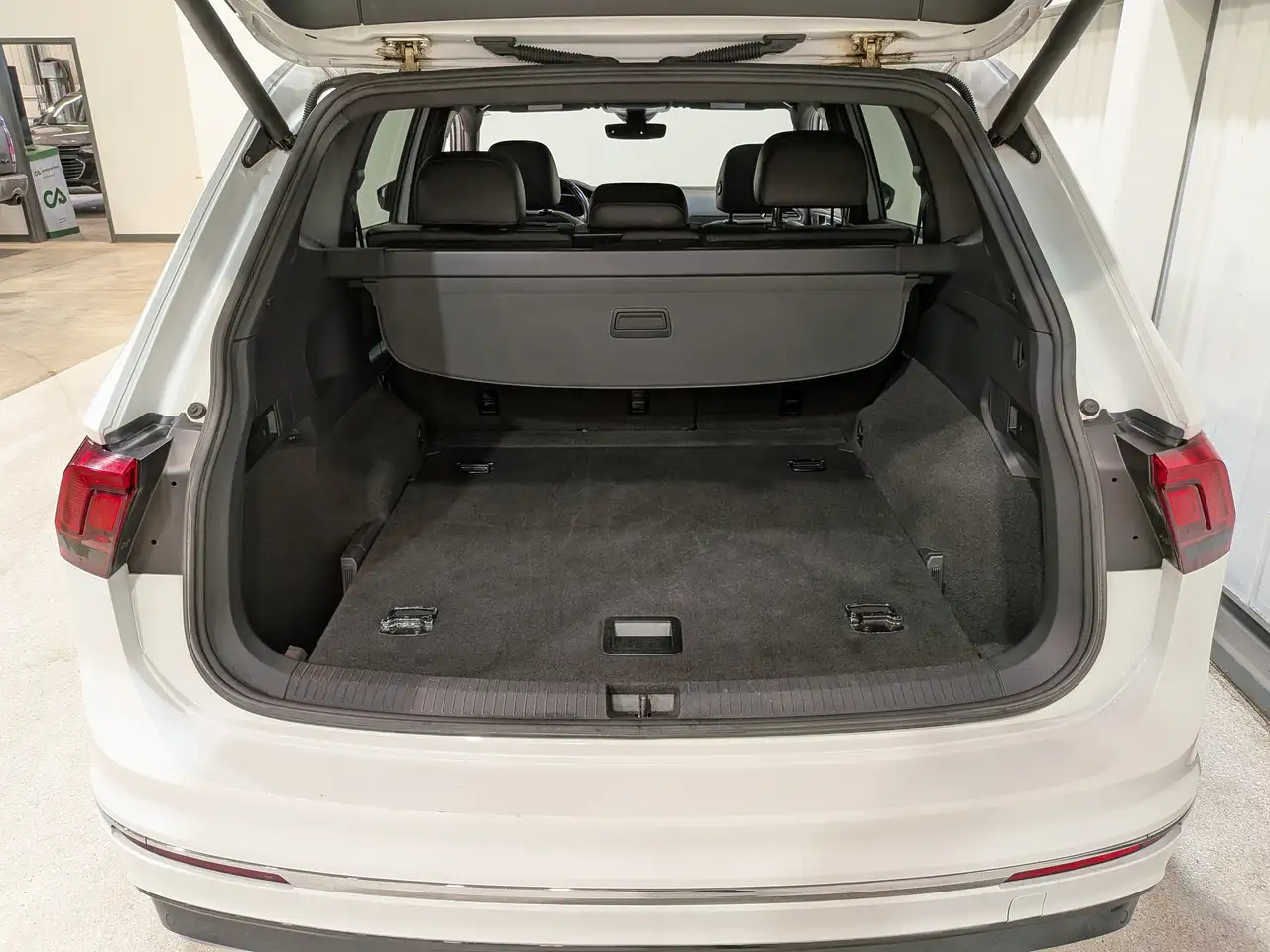 Volkswagen Tiguan снимка Volkswagen Tiguan