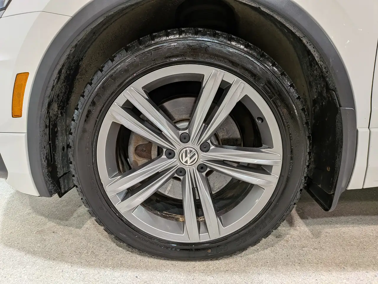 Volkswagen Tiguan снимка Volkswagen Tiguan