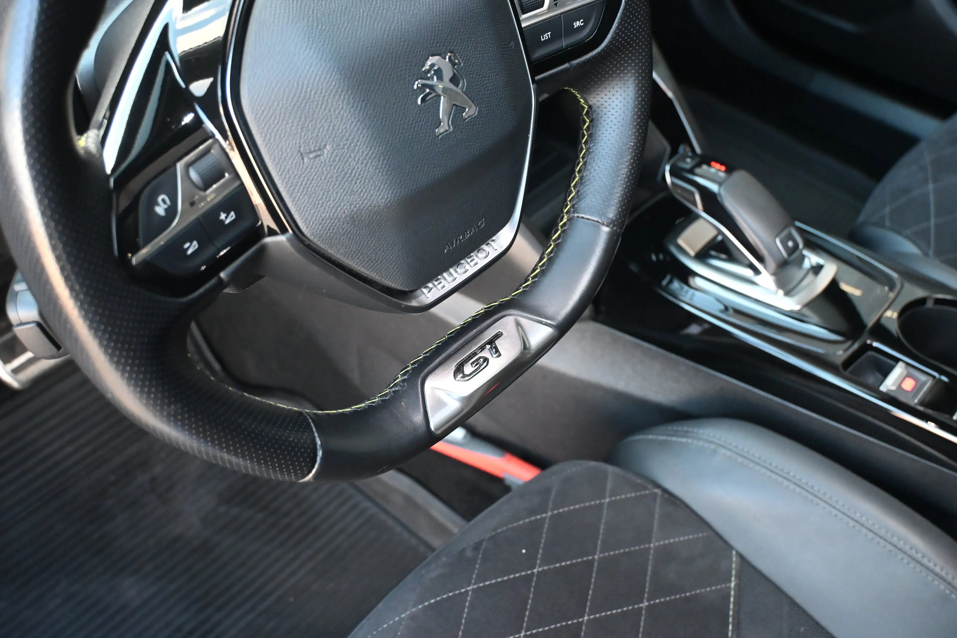 Peugeot 2008 1.2 PureTech GT 155pk | Schuif-/Kanteldak | Adapti — photo 12