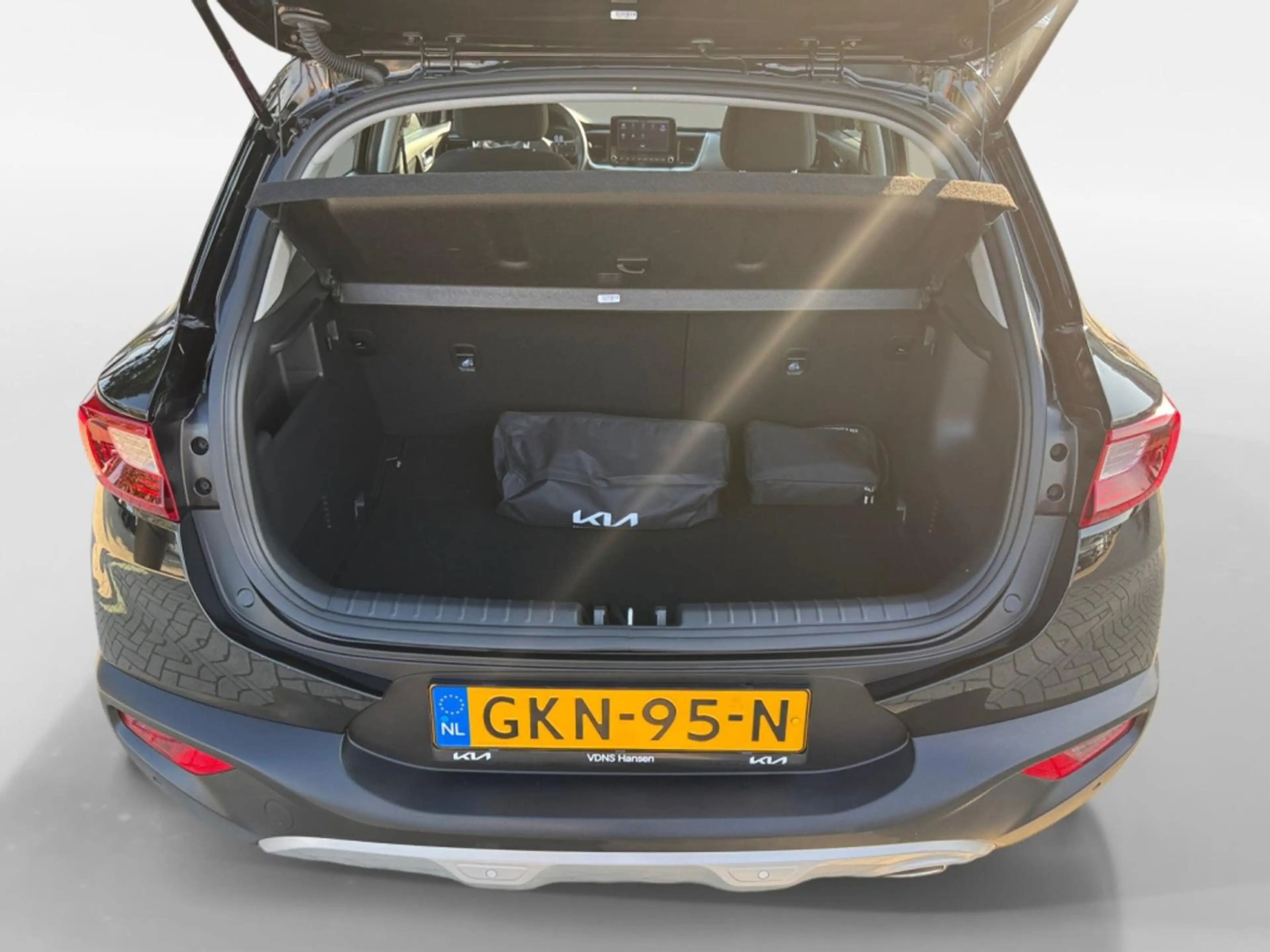 Kia Stonic 1.0 T-GDi MHEV DynamicLine I Navi I Camera I Clima — photo 13