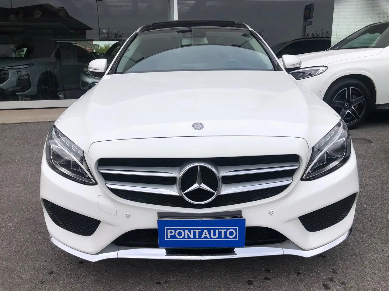 Mercedes-Benz C 220