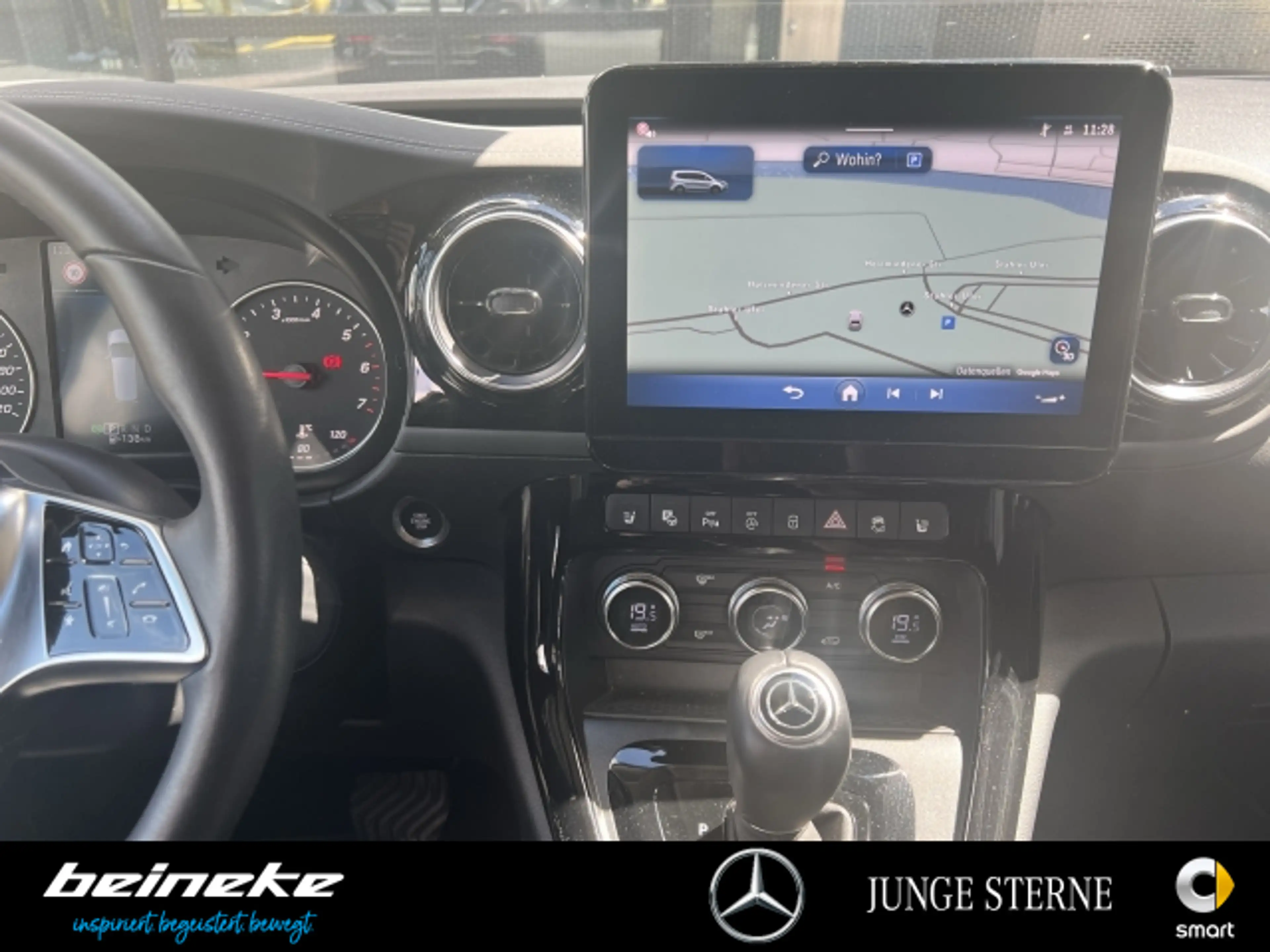 Mercedes-Benz T-Class T 180 PROGRESSIVE Edition 7G+Navi+LED+RFK+Winter — photo 10