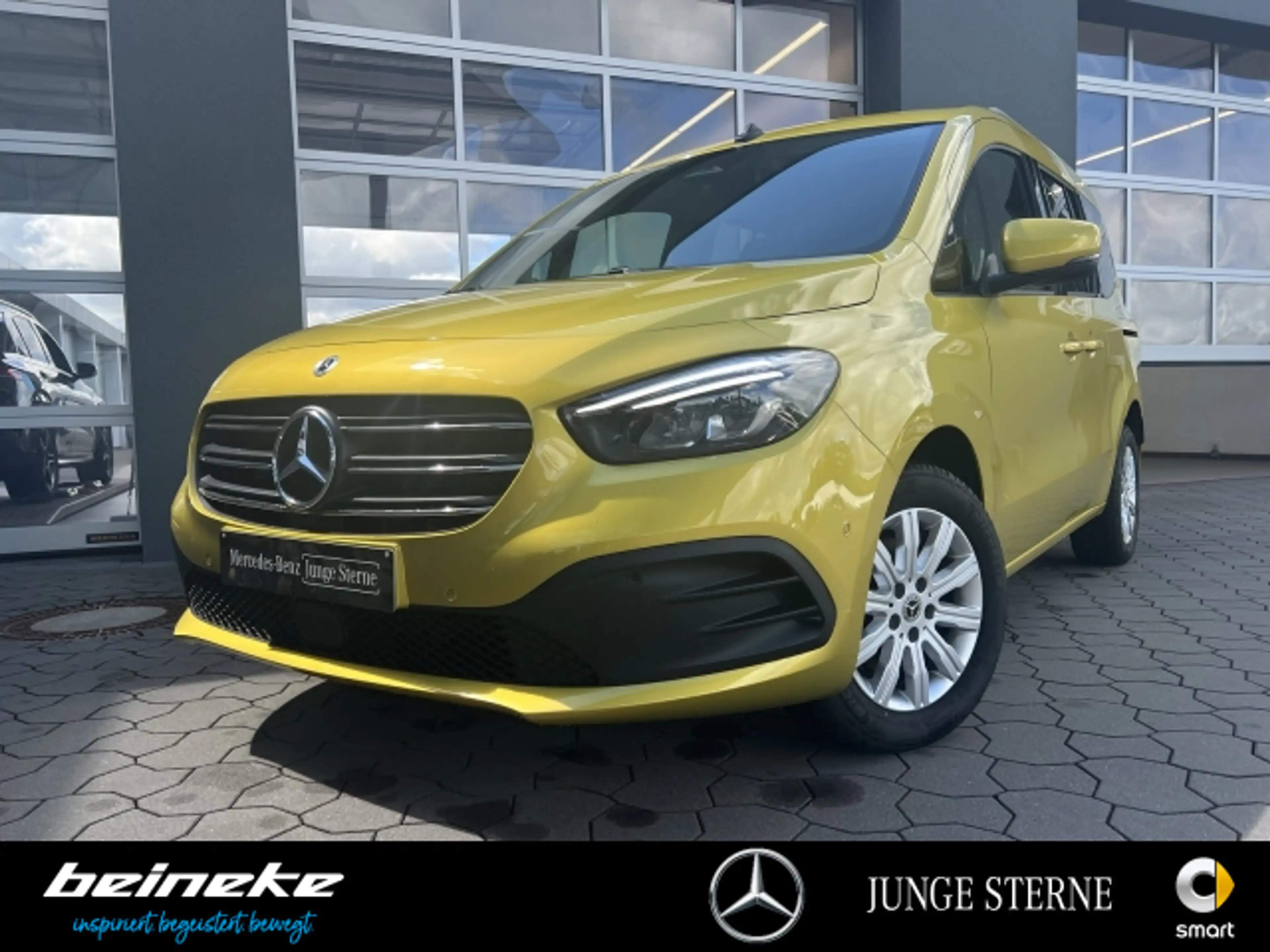 Mercedes-Benz T-Class T 180 PROGRESSIVE Edition 7G+Navi+LED+RFK+Winter — photo 2