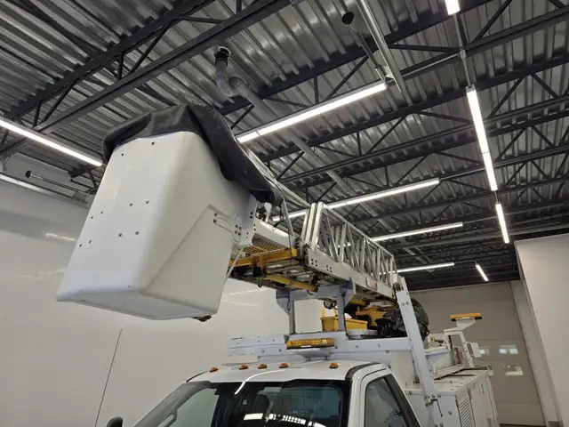 Ford F 550 2017 — photo 7