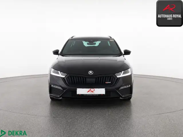 Skoda Octavia view 8