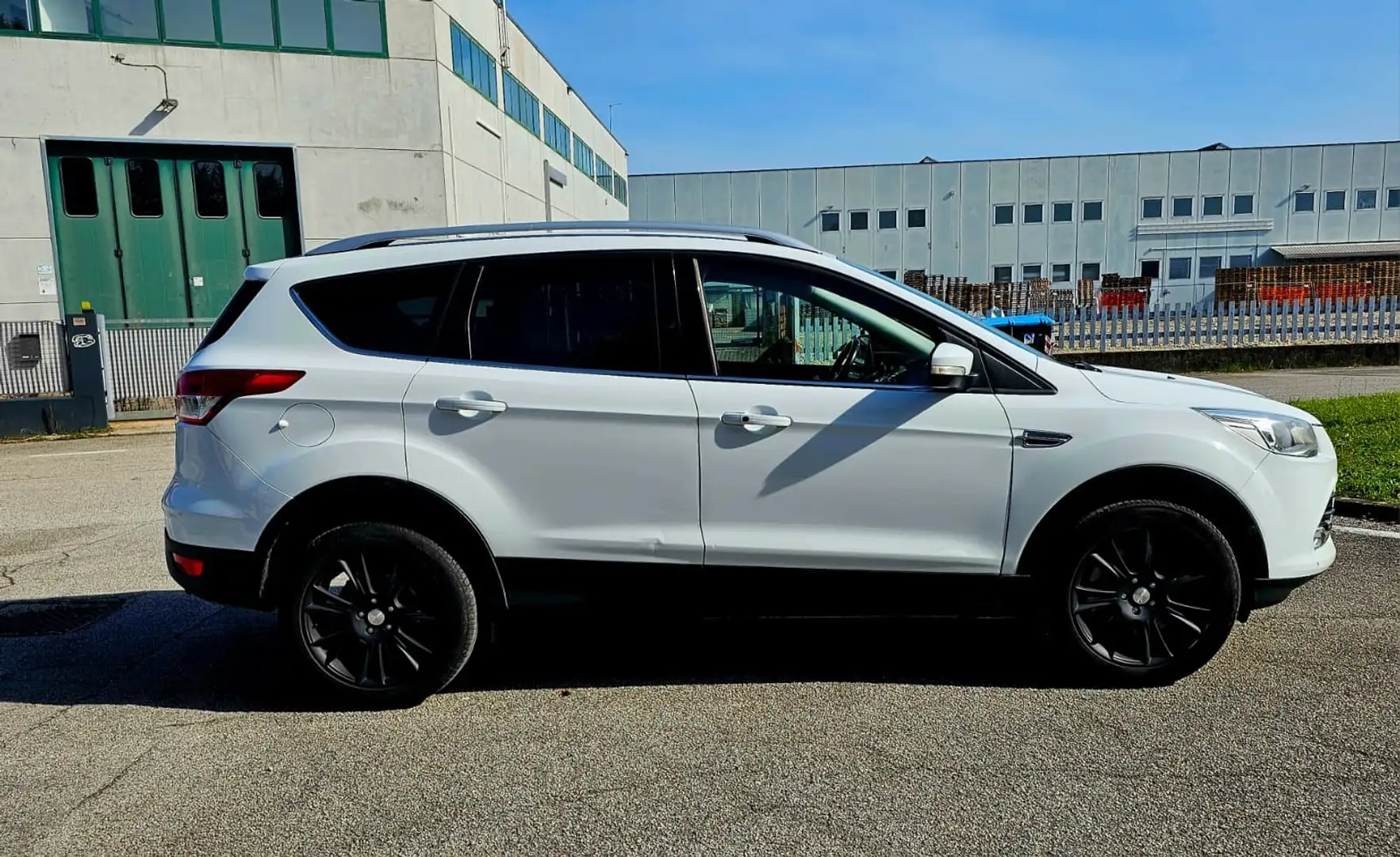 Ford Kuga Kuga II 2013 2.0 tdci Plus 4wd 140cv powershift Bianco - 1
