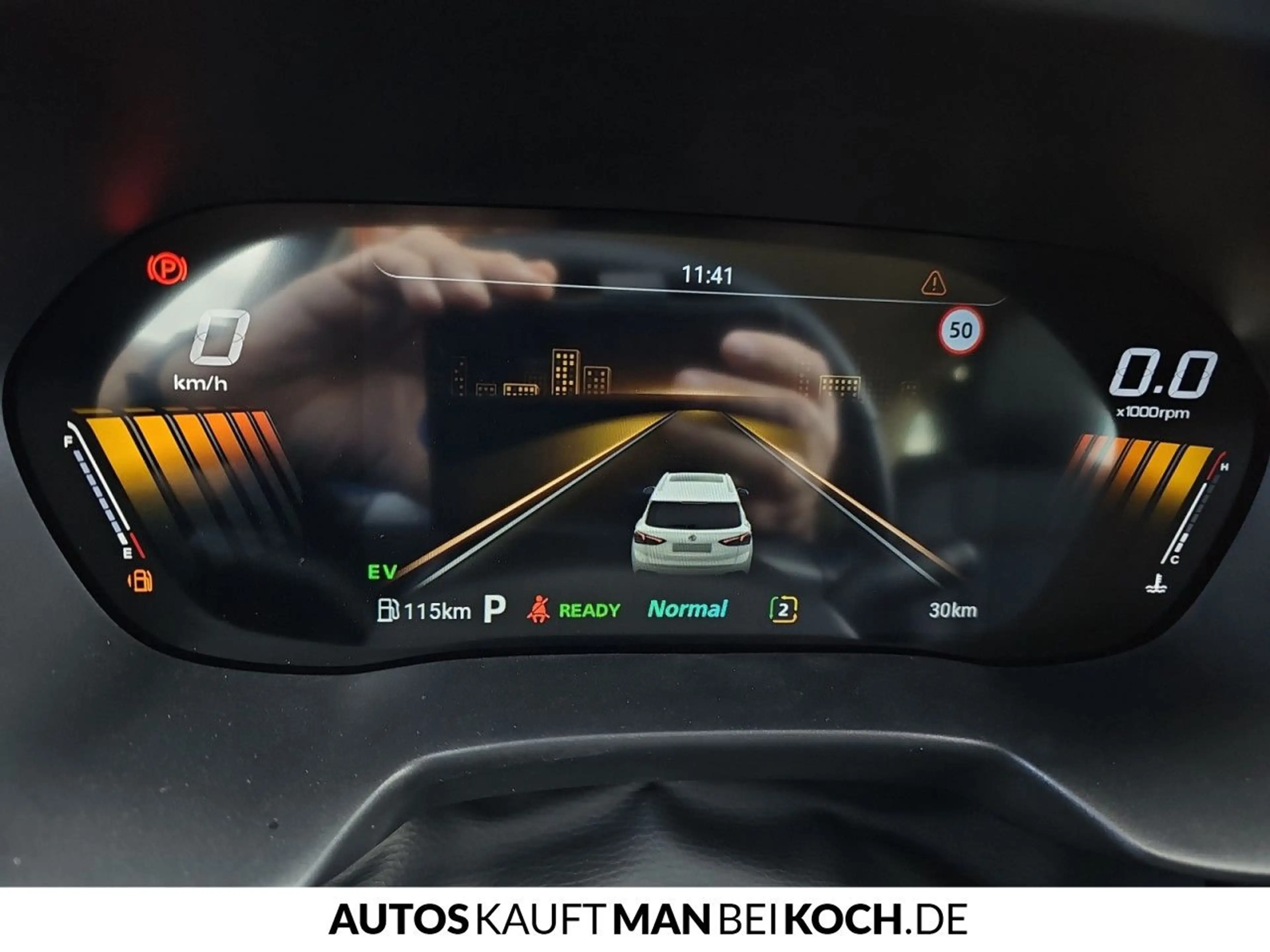 MG ZS Hybrid+ COMFORT MY26 Green LED KAM PDC — photo 13