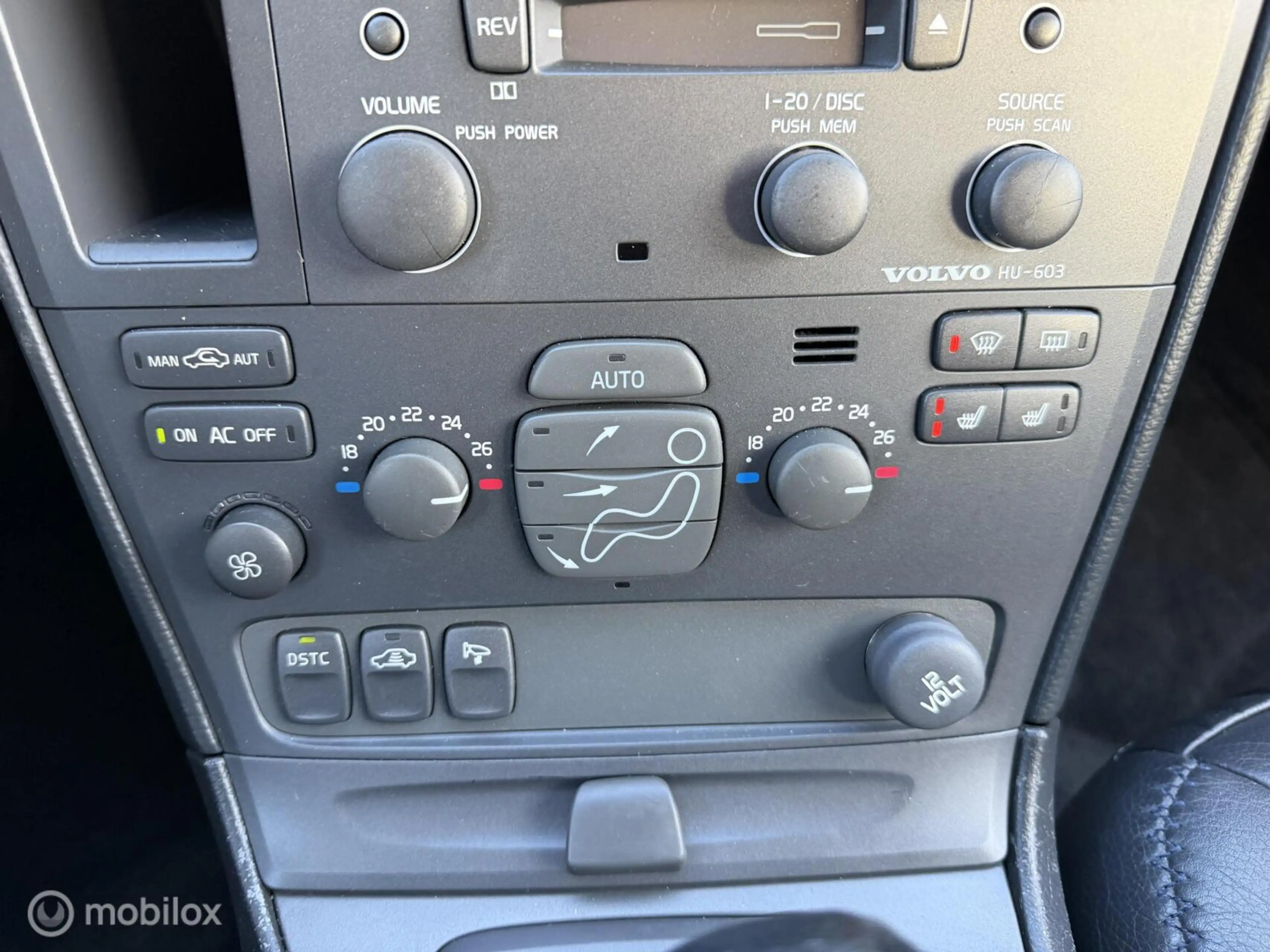 Volvo XC70 2.5 T Comfort Line AUTOMAAT / RIJKLAAR — photo 9
