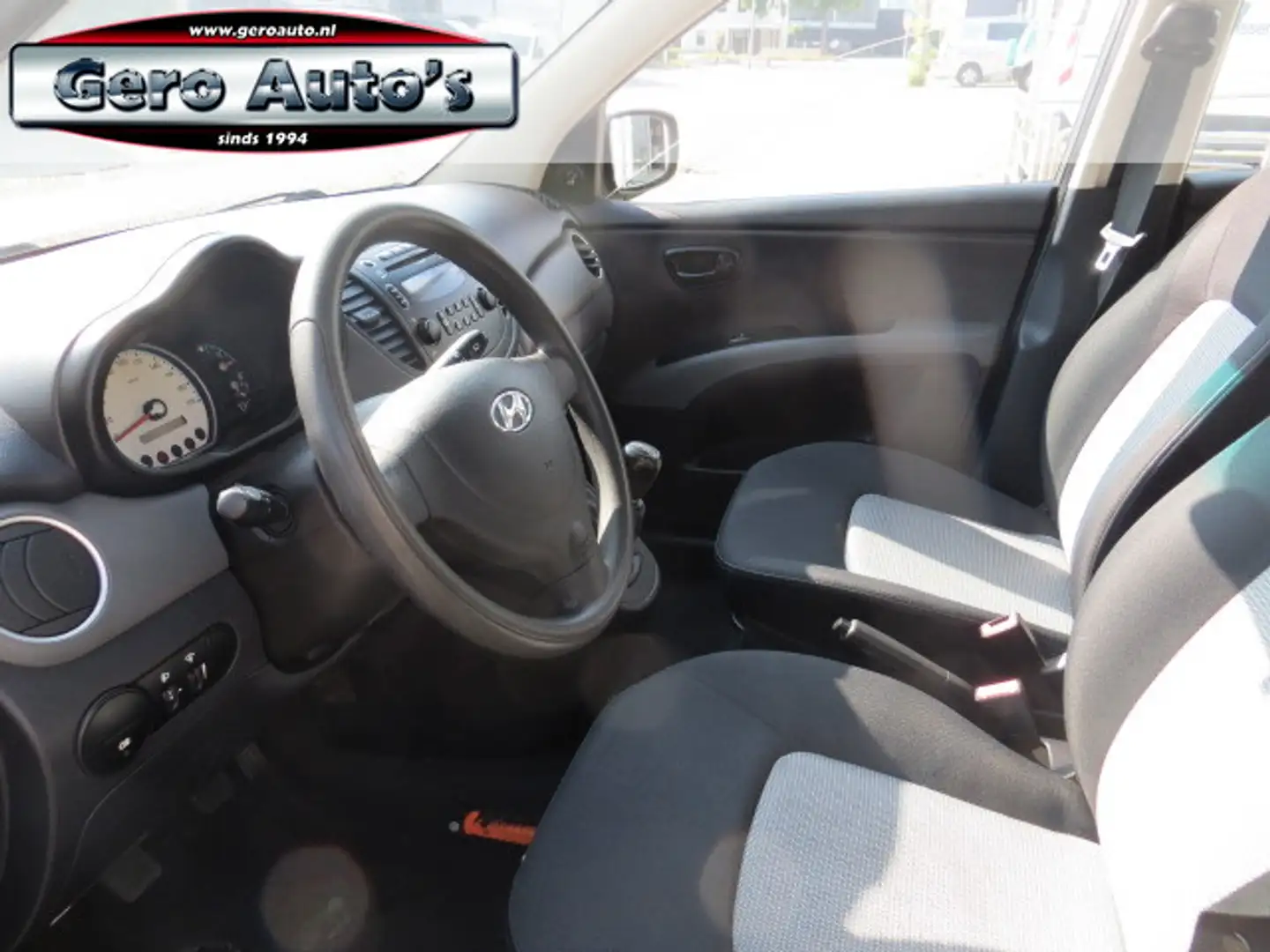 Hyundai i10 1.1 Active 94 dkm nl-auto stbkr ,elec ramen ,Geen Szürke - 2