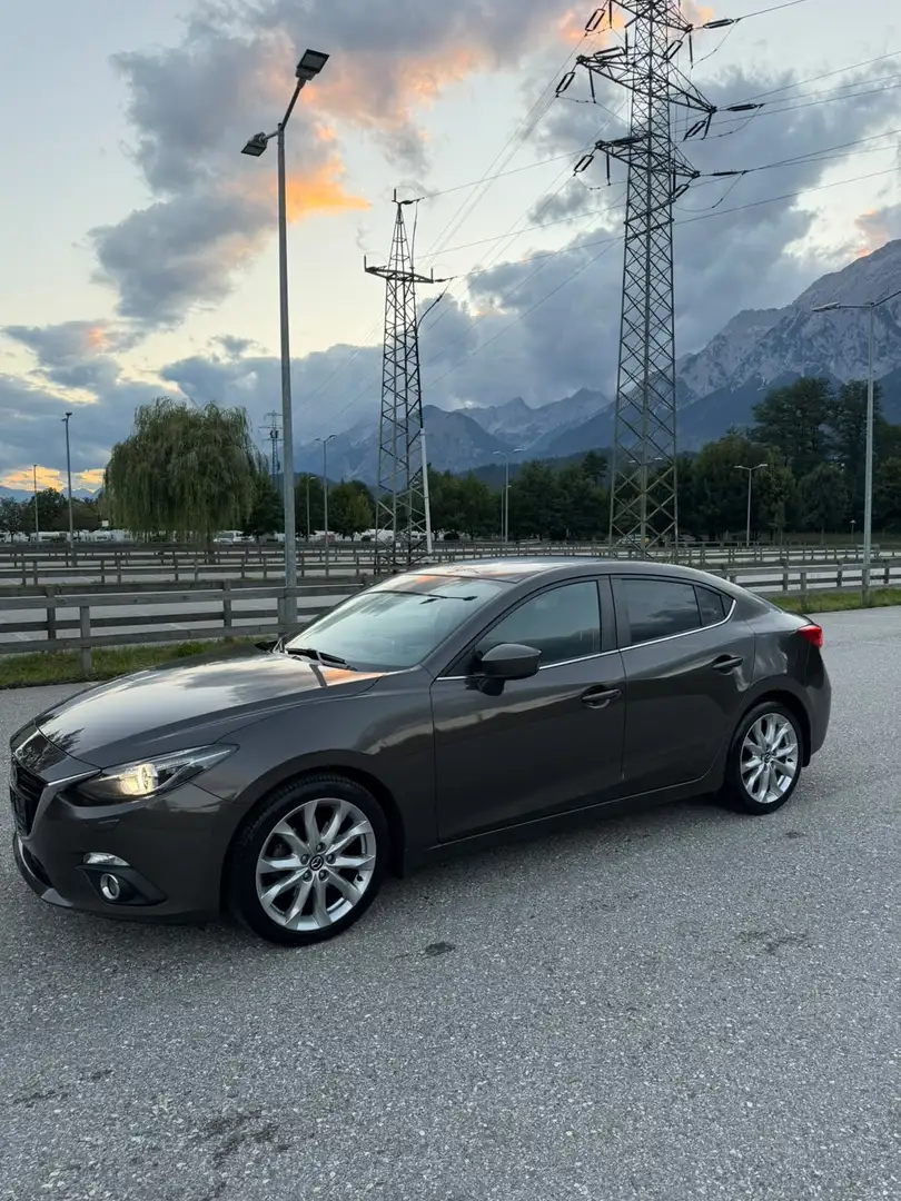 Mazda 3 Sport CD150 Revolution Top - 2