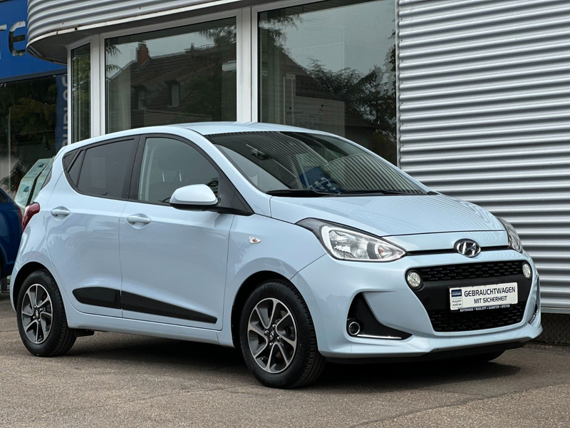 Hyundai i10 1,2 UNFALLFREI/SHZ/LHZ/PDC/8-FACH/GARANTIE — photo 2
