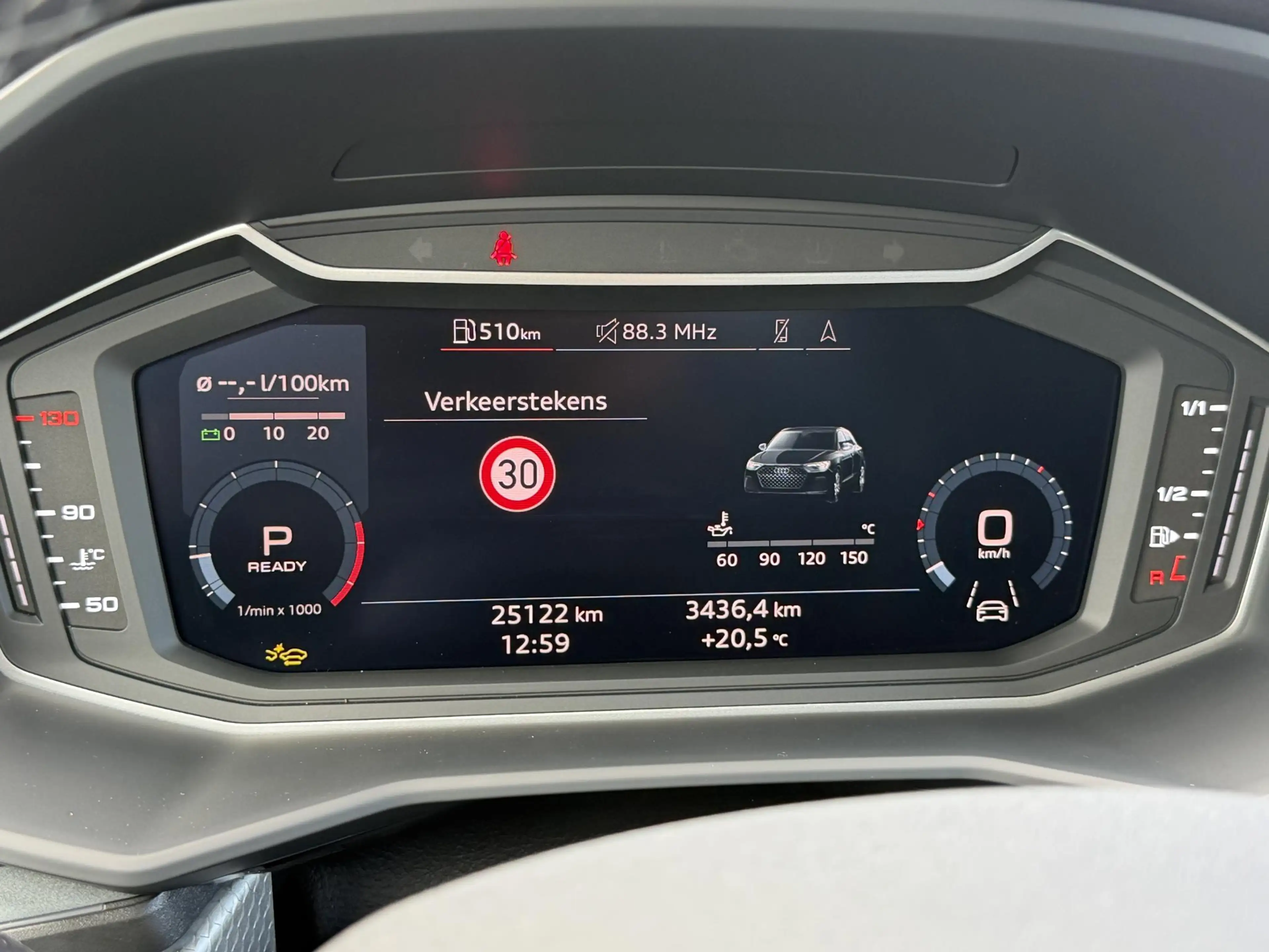 Audi A1 35 TFSI S line Sportback |Sonos|Dodeh|Camera|ACC| — photo 30