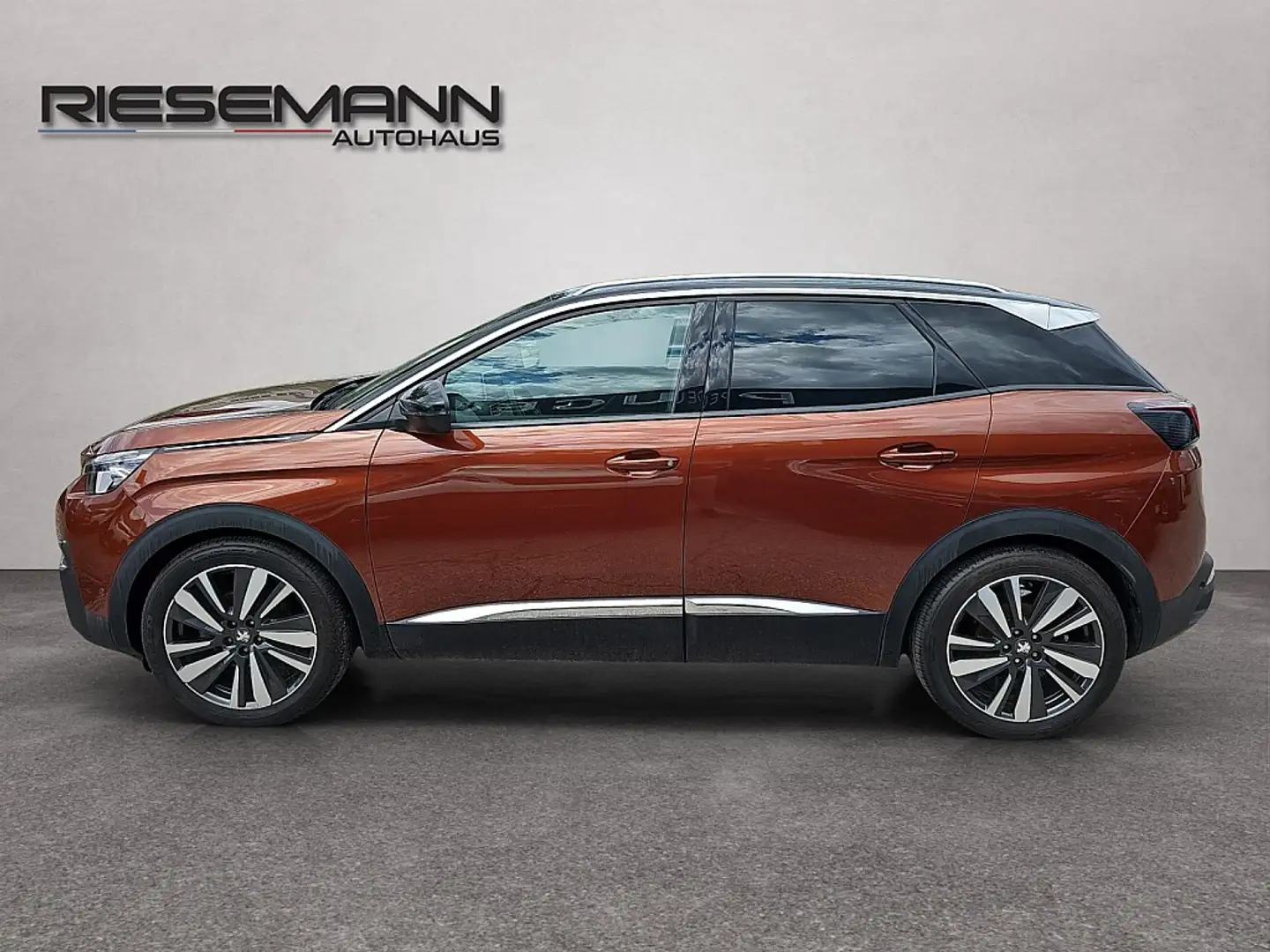 Peugeot 3008 1,2 PureTech 130 S&S ECO Allure Braun - 2