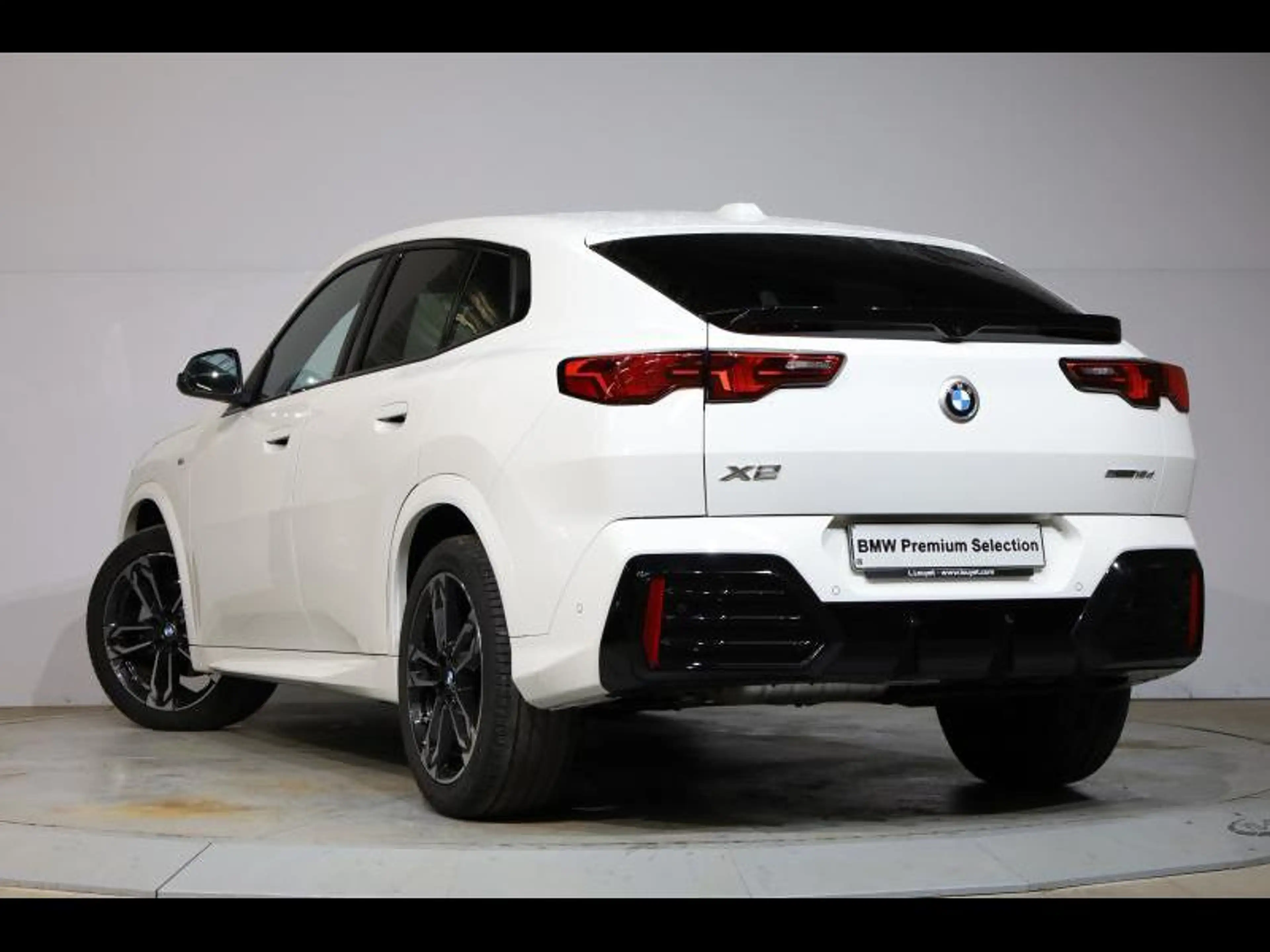 BMW X2 sDrive18d Kit M Sport — photo 5