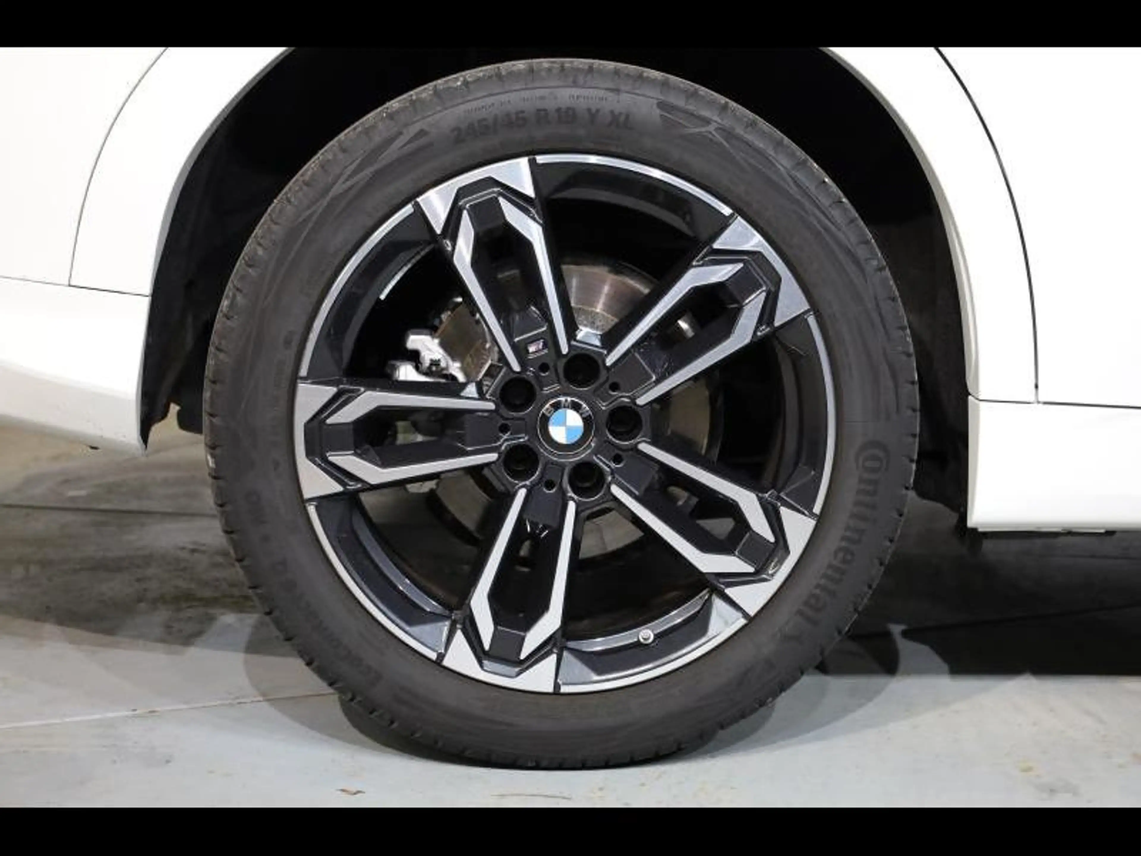 BMW X2 sDrive18d Kit M Sport — photo 8