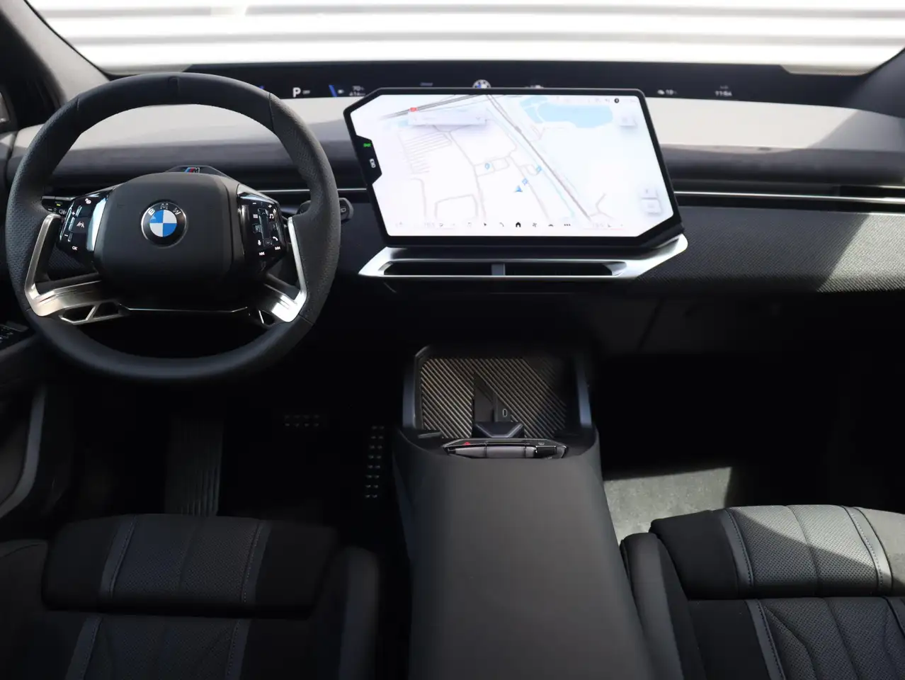 BMW iX3 2026 — фото 11