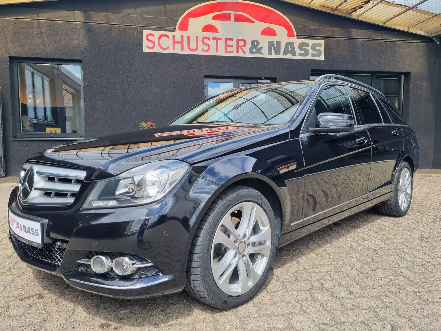 Mercedes-Benz C 200 Avantgarde*Navi*PDC*Klima*Sitzhei Schwarz - 1