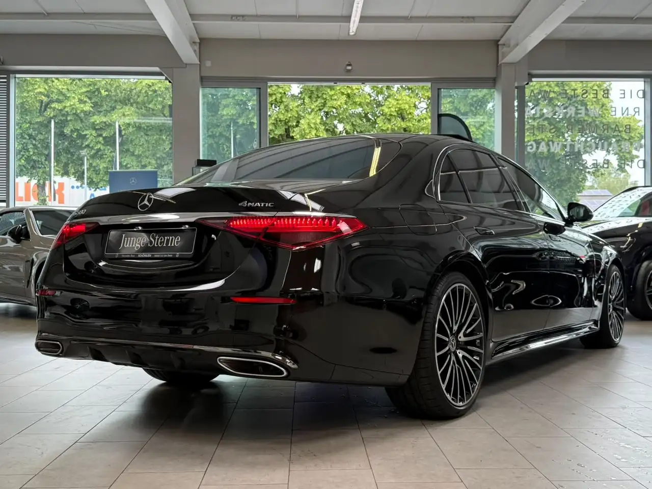 Mercedes-Benz S 580 4M Lang AMG+EXECUTIVE+FONDENT+4xMASSAG+HAL 12