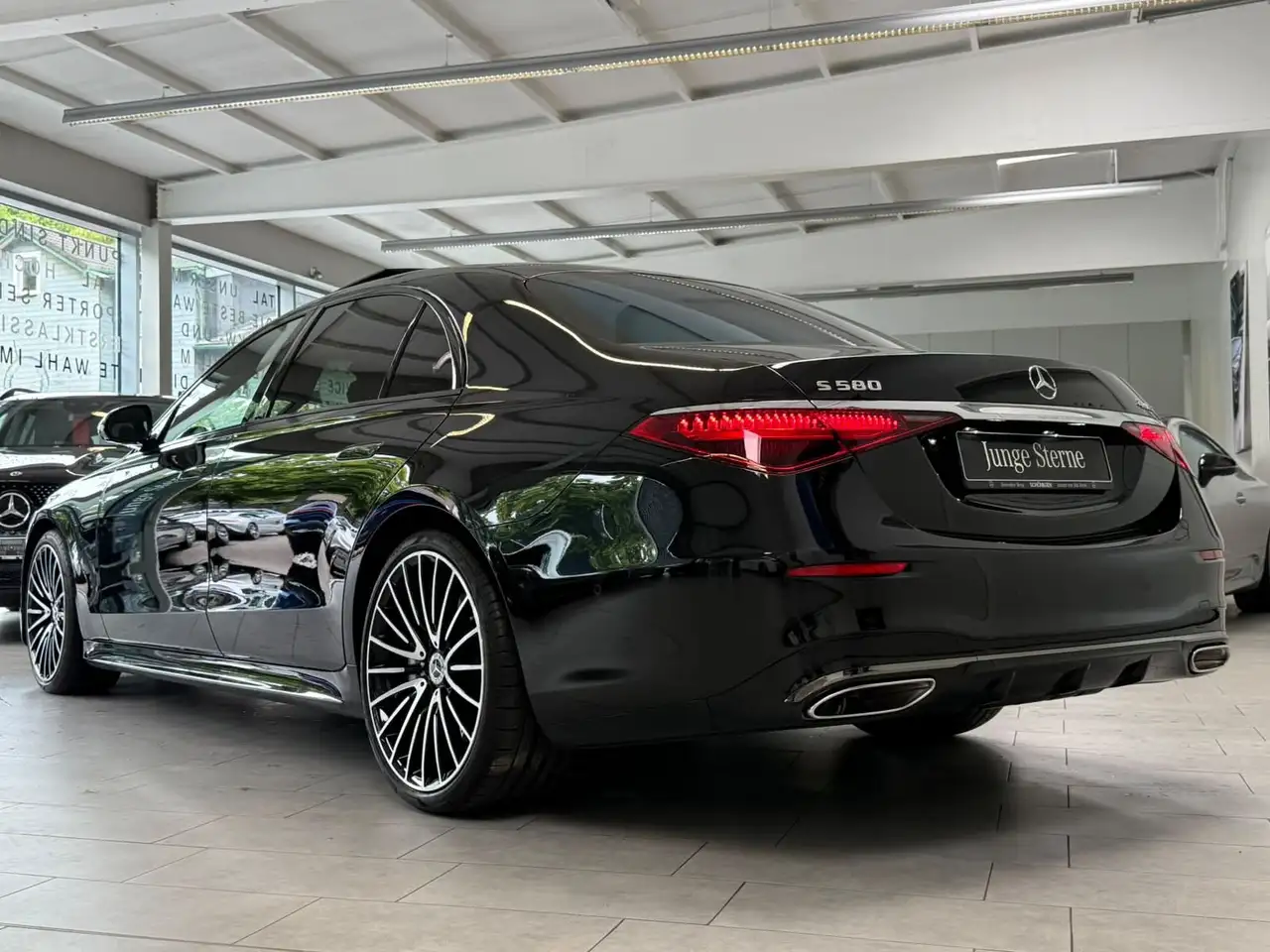 Mercedes-Benz S 580 4M Lang AMG+EXECUTIVE+FONDENT+4xMASSAG+HAL 6
