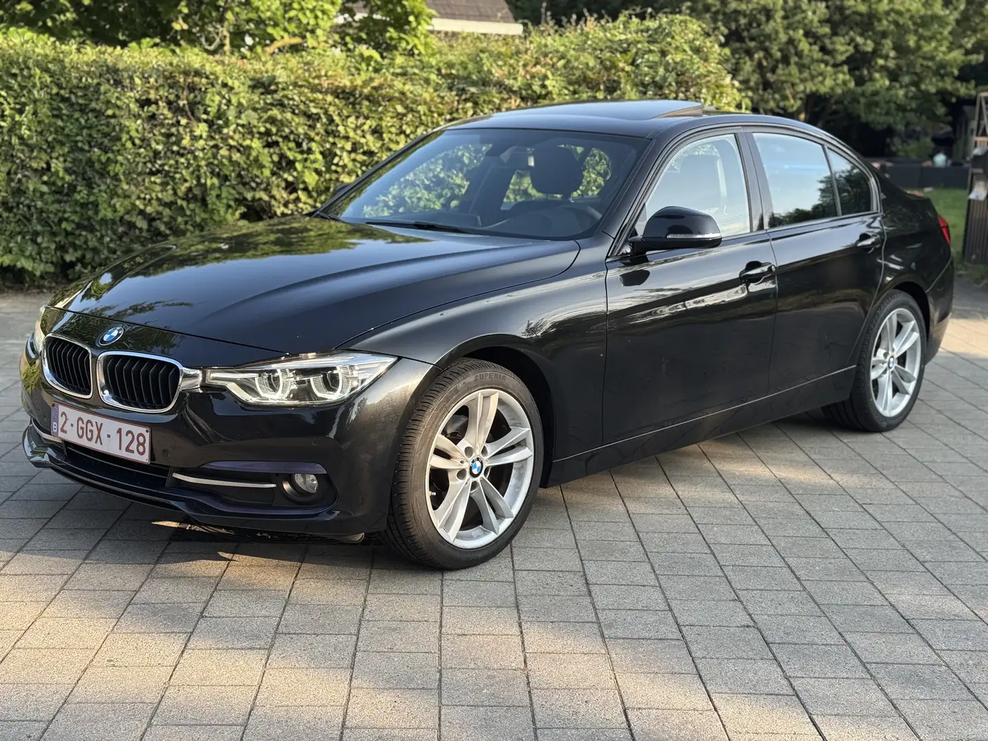 BMW 318 318d Aut. Sport Line Noir - 1