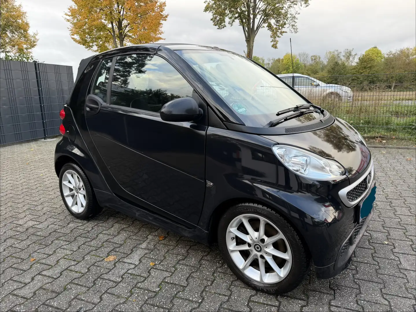 smart forTwo Micro Hybrid Drive 52kW (451.480) Schwarz - 2