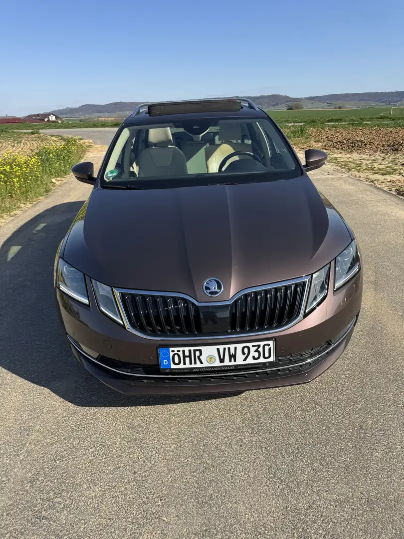 Skoda Octavia Combi 1.4 TSI DSG Style Barna - 1