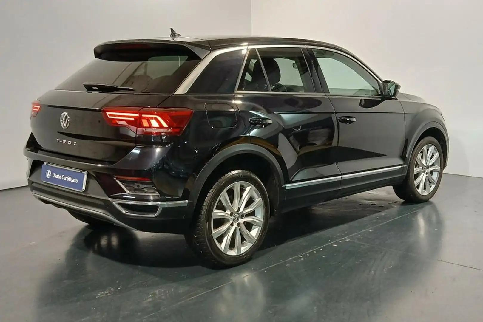 Volkswagen T-Roc 1.0 tsi Advanced Noir - 2