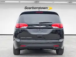 Chrysler Grand Caravan 2027 — фото 11